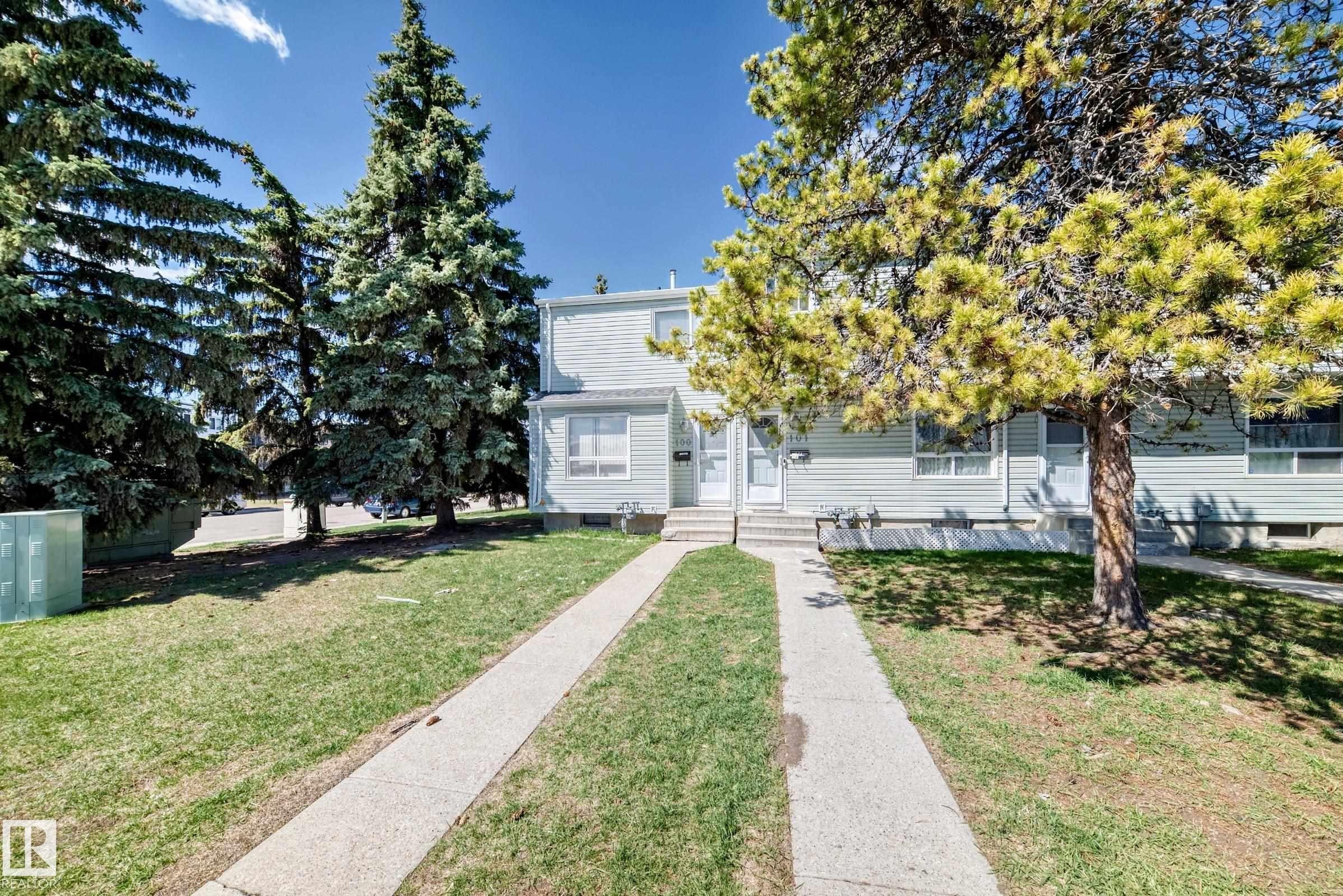 100 Dickinsfield Crest Nw, Edmonton, AB - Outdoor