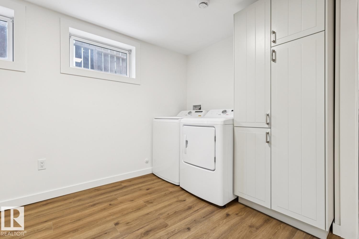 11625 83 Street Nw, Edmonton, AB - Indoor Photo Showing Laundry Room