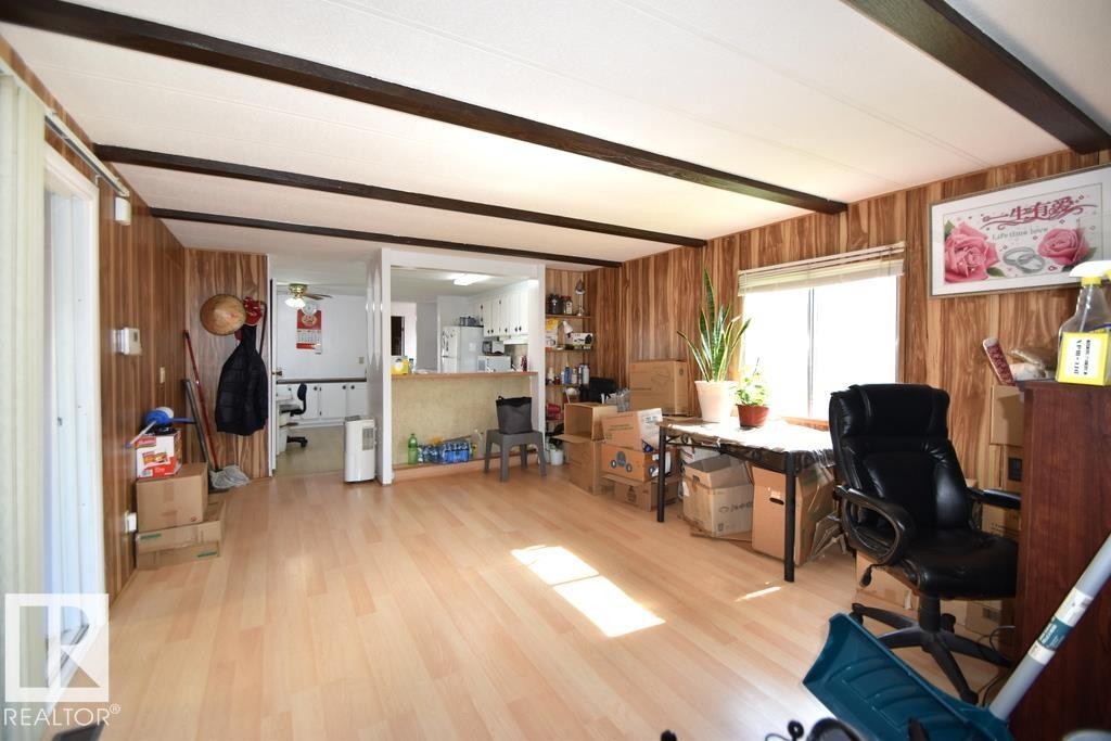 5222 3Rd Avenue, Boyle, AB - Indoor