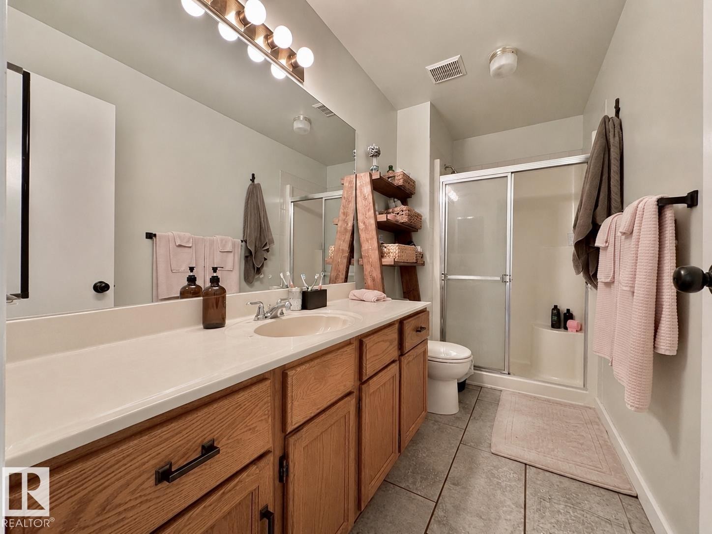 3115A Hghway 627, Rural Parkland County, AB - Indoor Photo Showing Bathroom