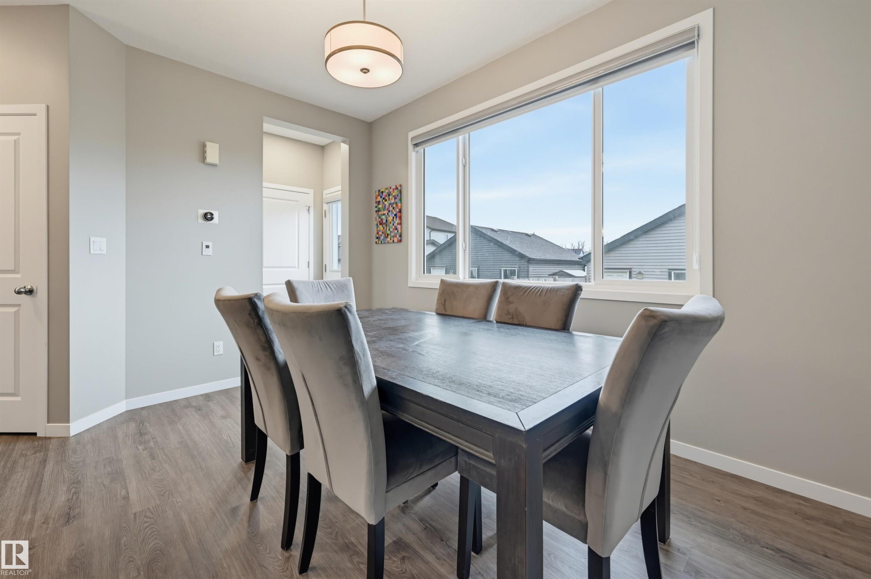 5175 Edgemont Boulevard Nw, Edmonton, AB - Indoor Photo Showing Dining Room
