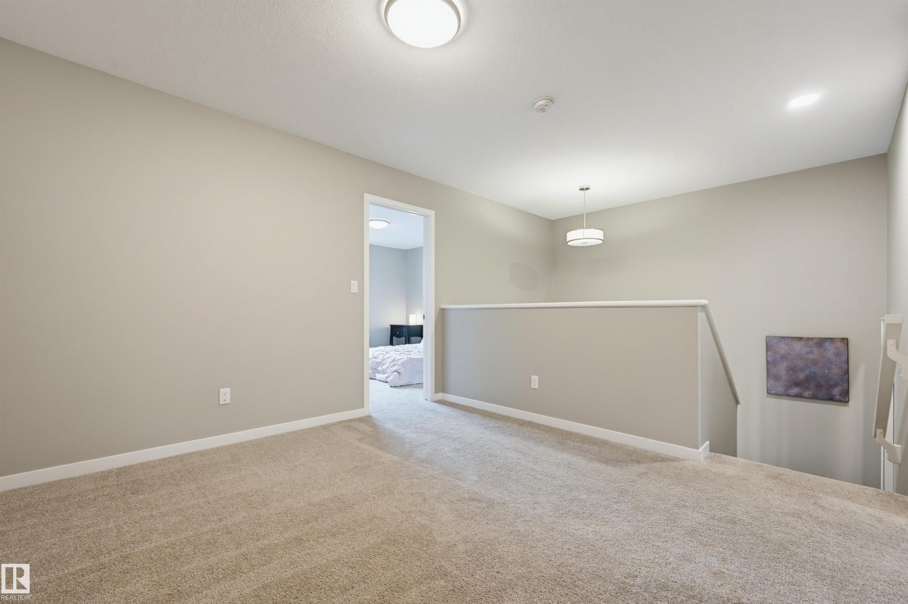5175 Edgemont Boulevard Nw, Edmonton, AB - Indoor Photo Showing Other Room