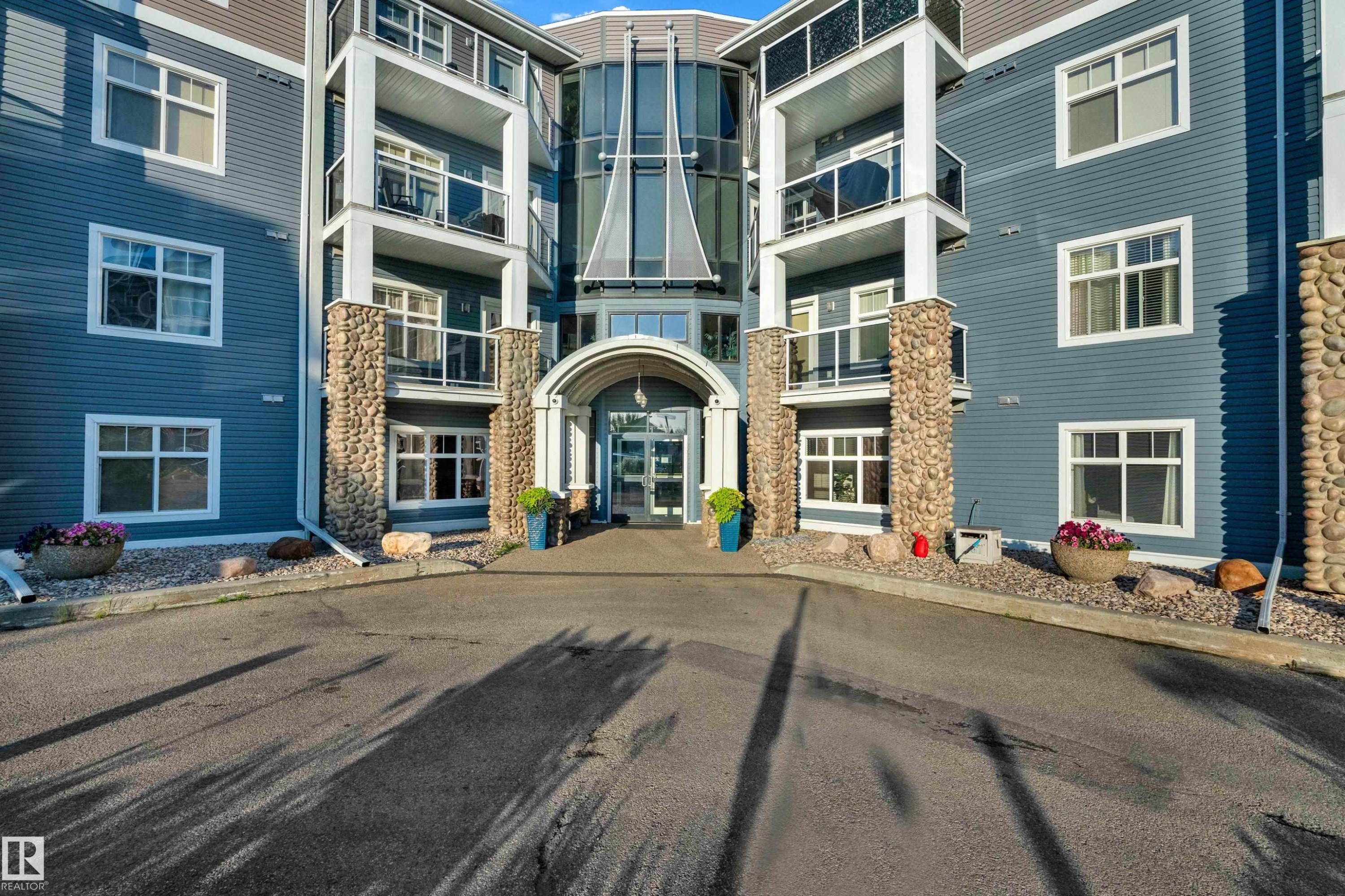 #136 16035 132 St Nw, Edmonton, AB - Outdoor With Balcony With Facade