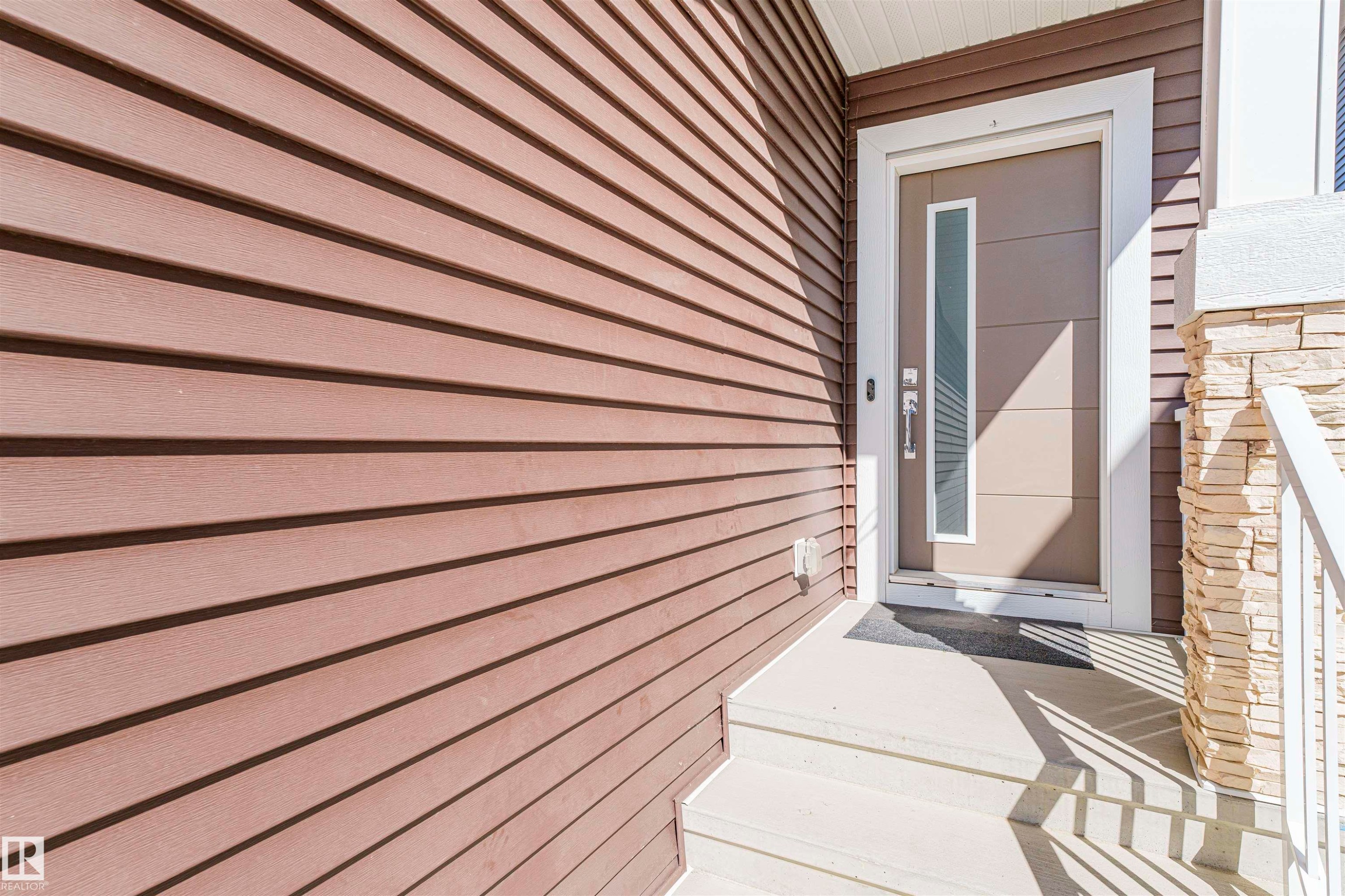 16212 32 Avenue Sw, Edmonton, AB - Outdoor With Exterior