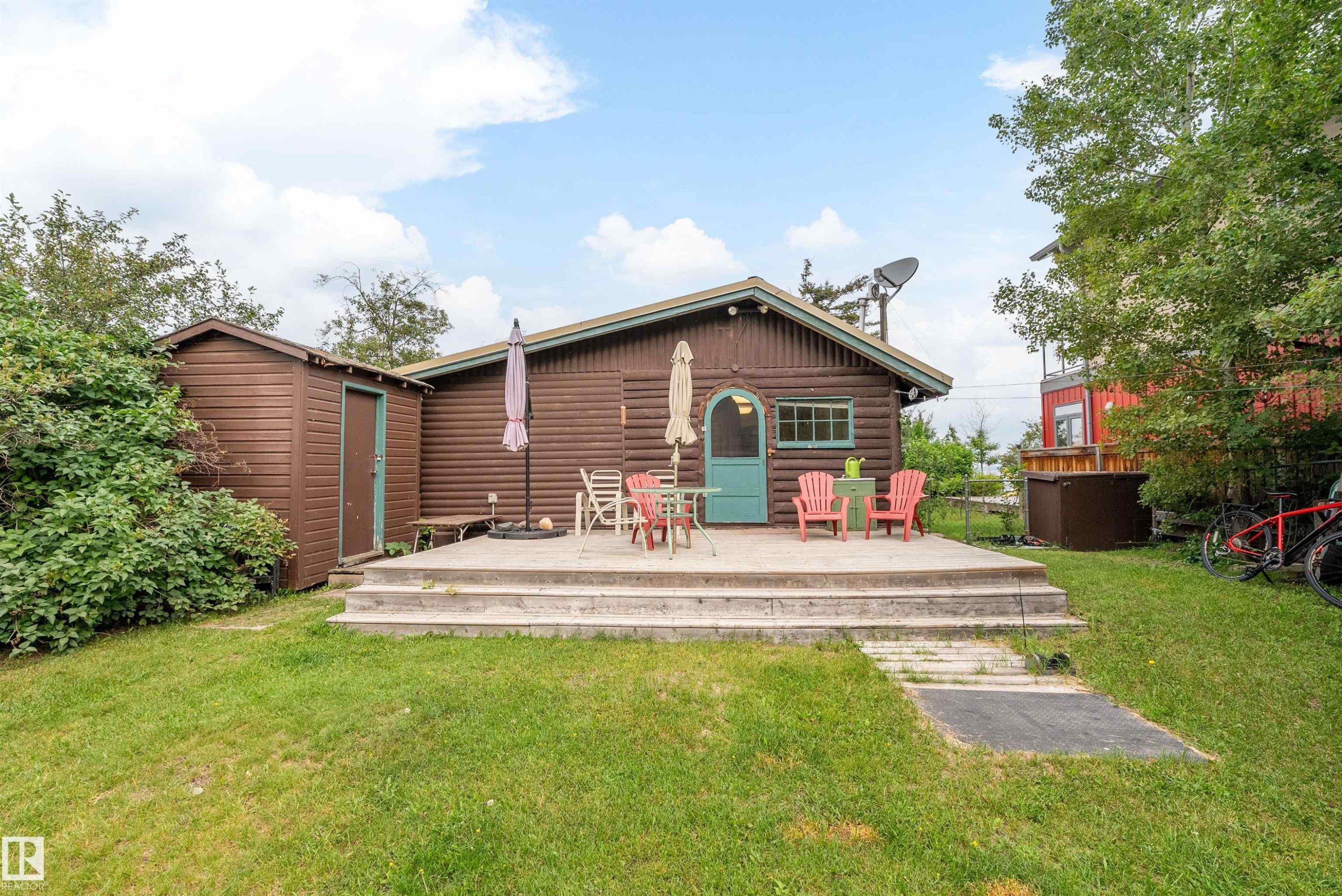 207 1St Avenue, Rural Wetaskiwin County, AB - Outdoor With Deck Patio Veranda