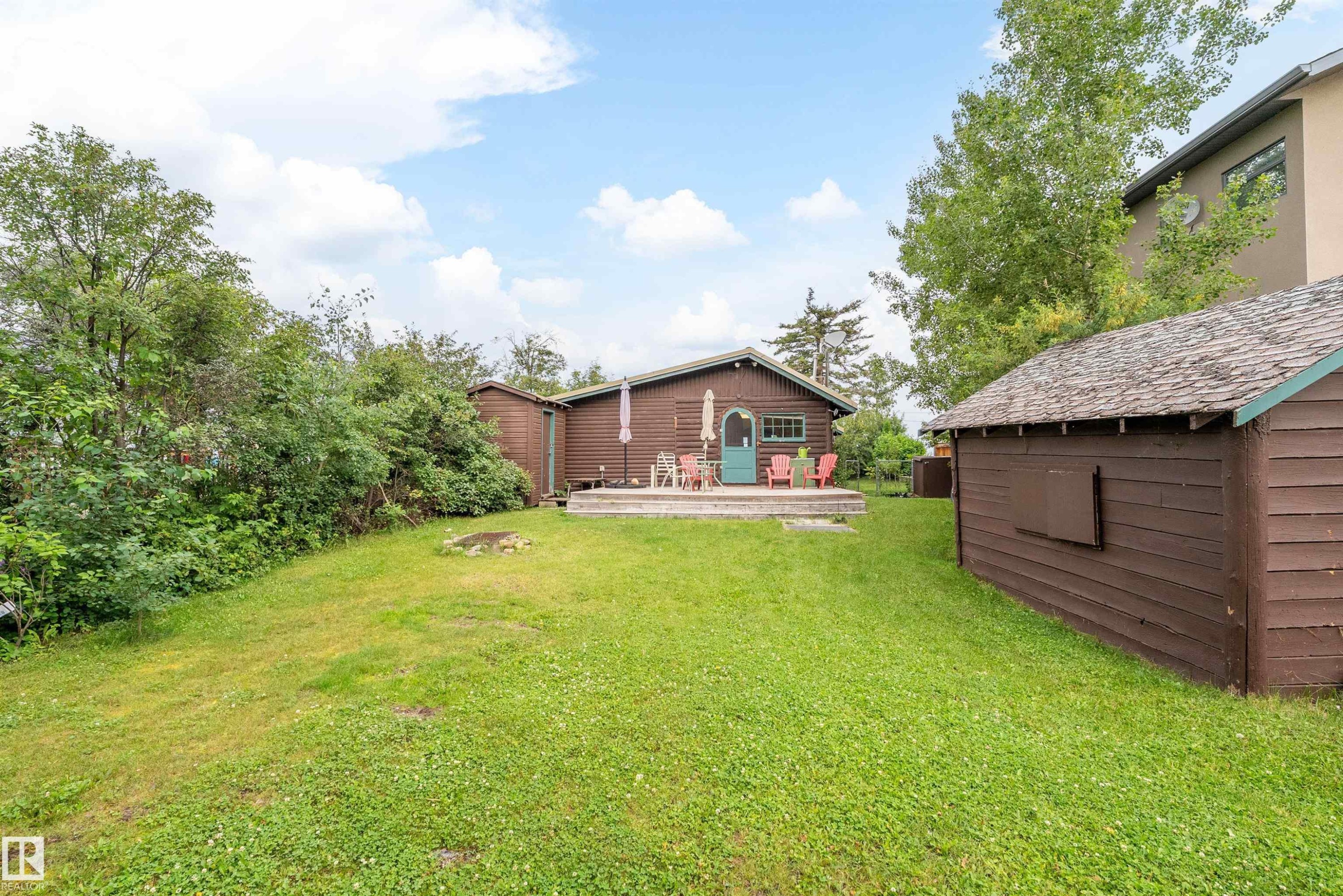 207 1St Avenue, Rural Wetaskiwin County, AB - Outdoor With Exterior