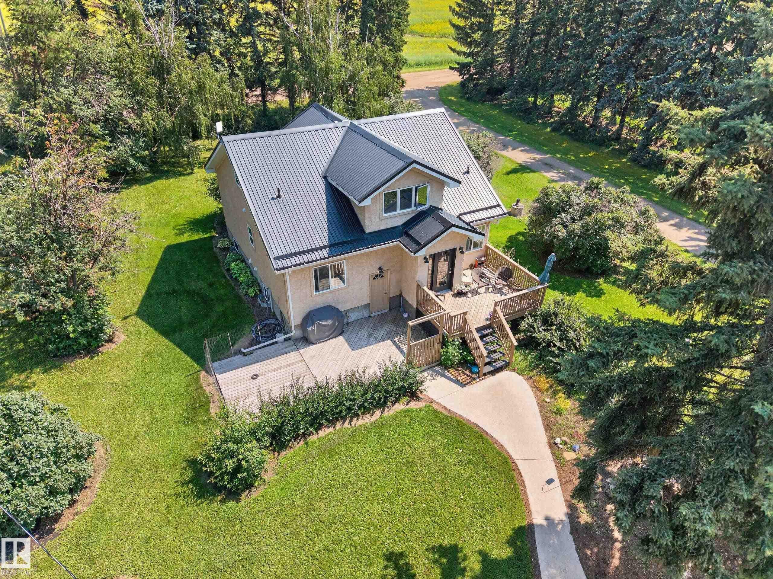 50120 Rge Rd 270, Rural Leduc County, AB - Outdoor