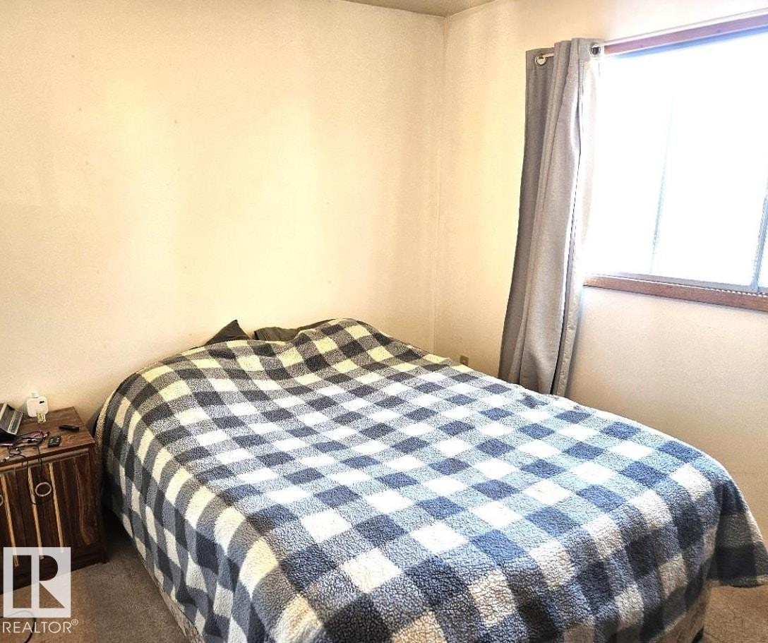 5024 50 Street, Andrew, AB - Indoor Photo Showing Bedroom