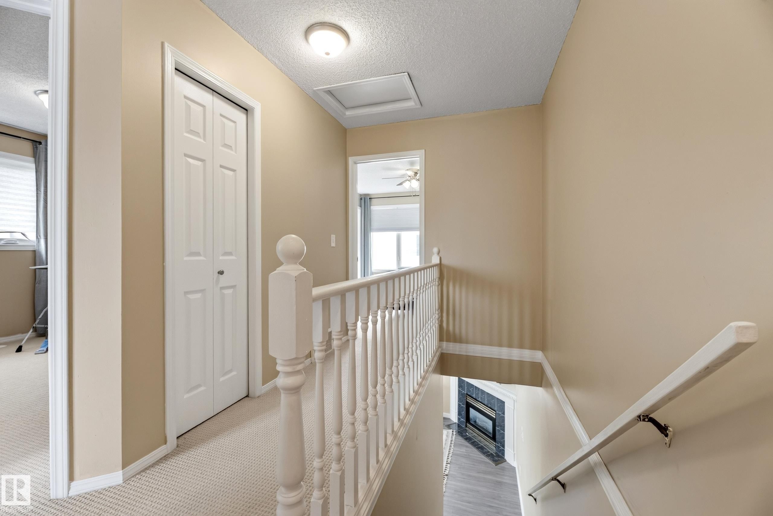 1906 65 Street Nw, Edmonton, AB - Indoor Photo Showing Other Room