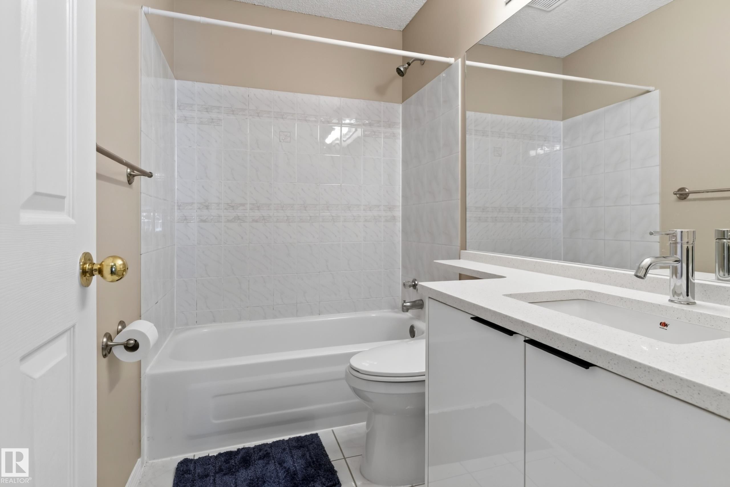1906 65 Street Nw, Edmonton, AB - Indoor Photo Showing Bathroom