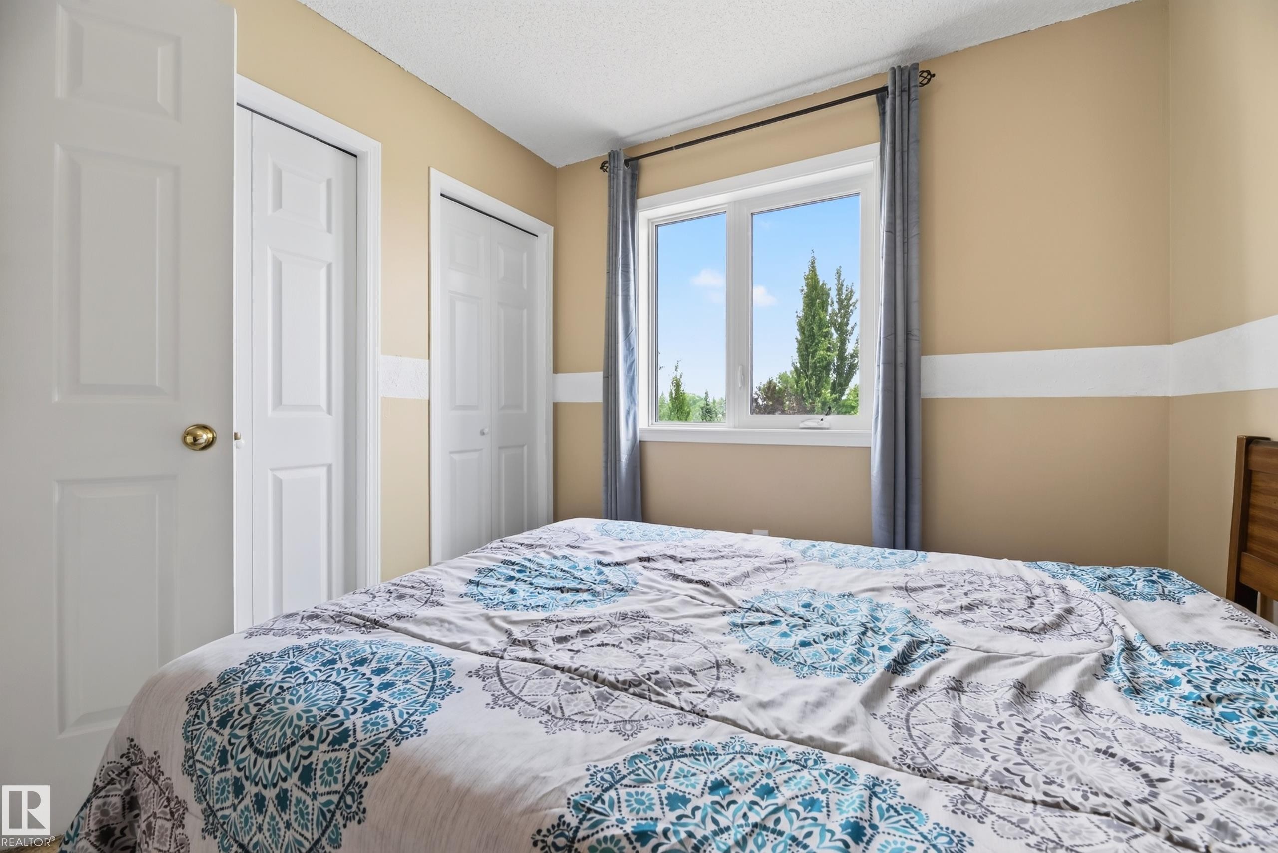 1906 65 Street Nw, Edmonton, AB - Indoor Photo Showing Bedroom
