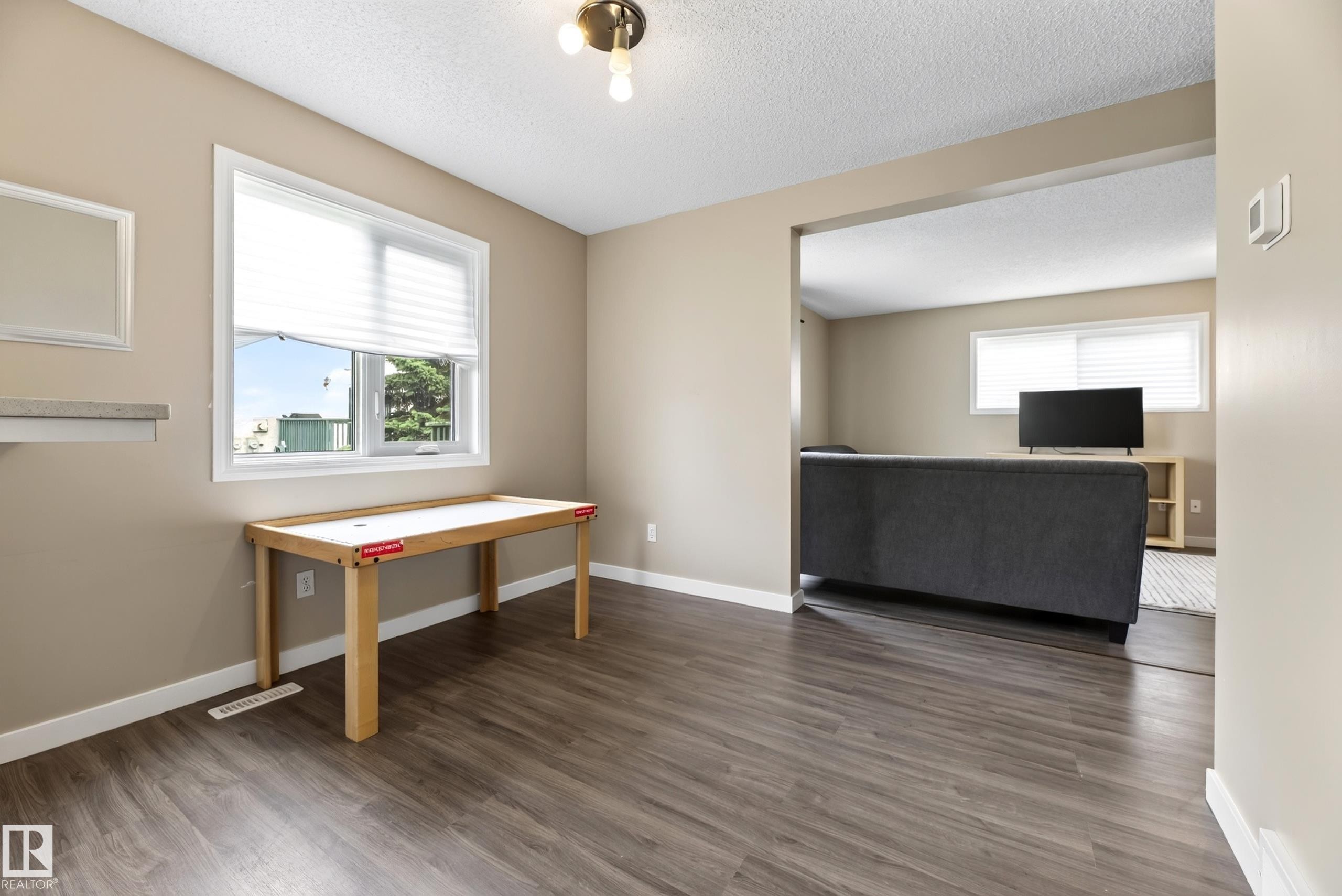 1906 65 Street Nw, Edmonton, AB - Indoor Photo Showing Other Room