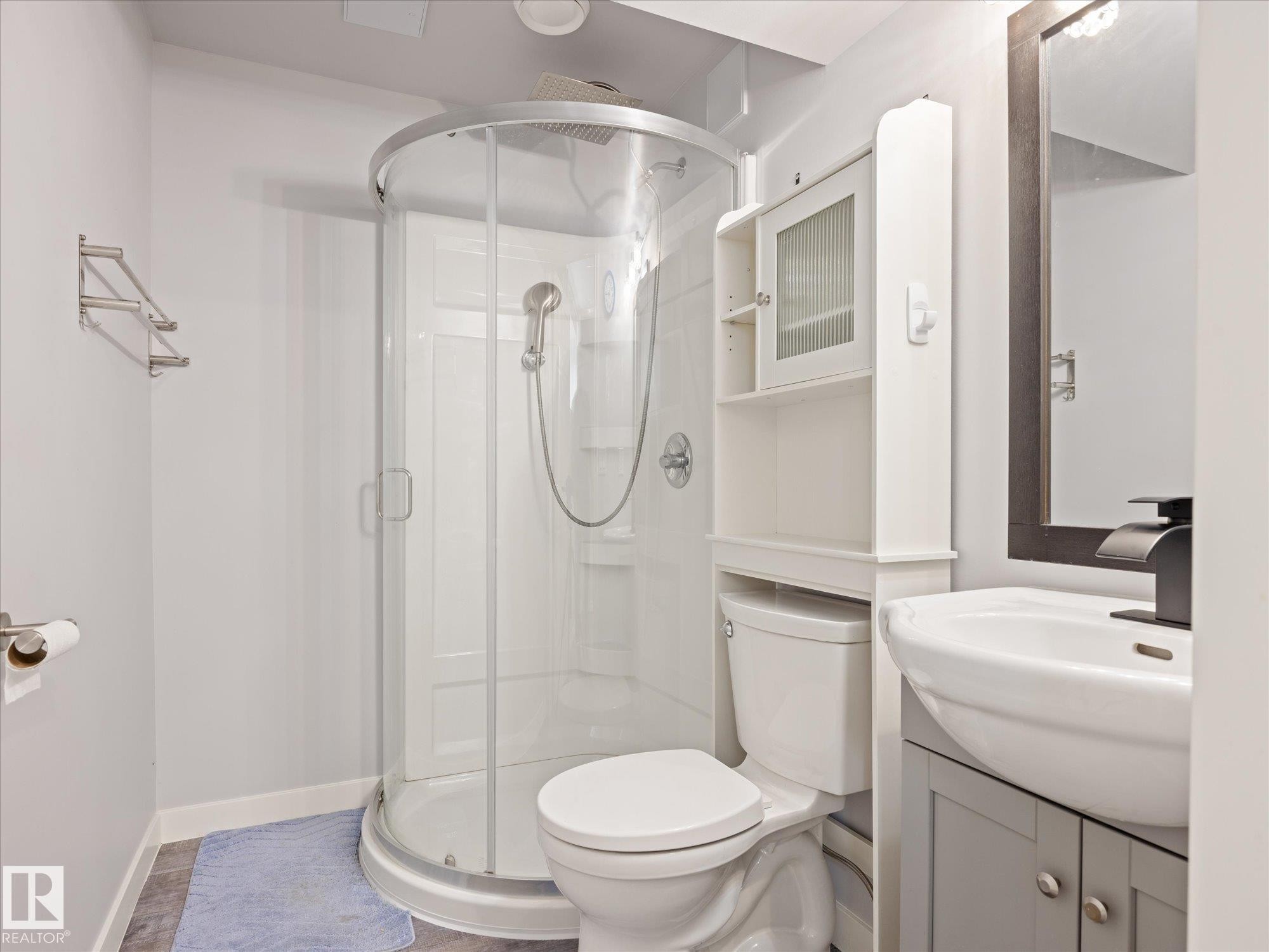 103 South Creek Wynd, Stony Plain, AB - Indoor Photo Showing Bathroom