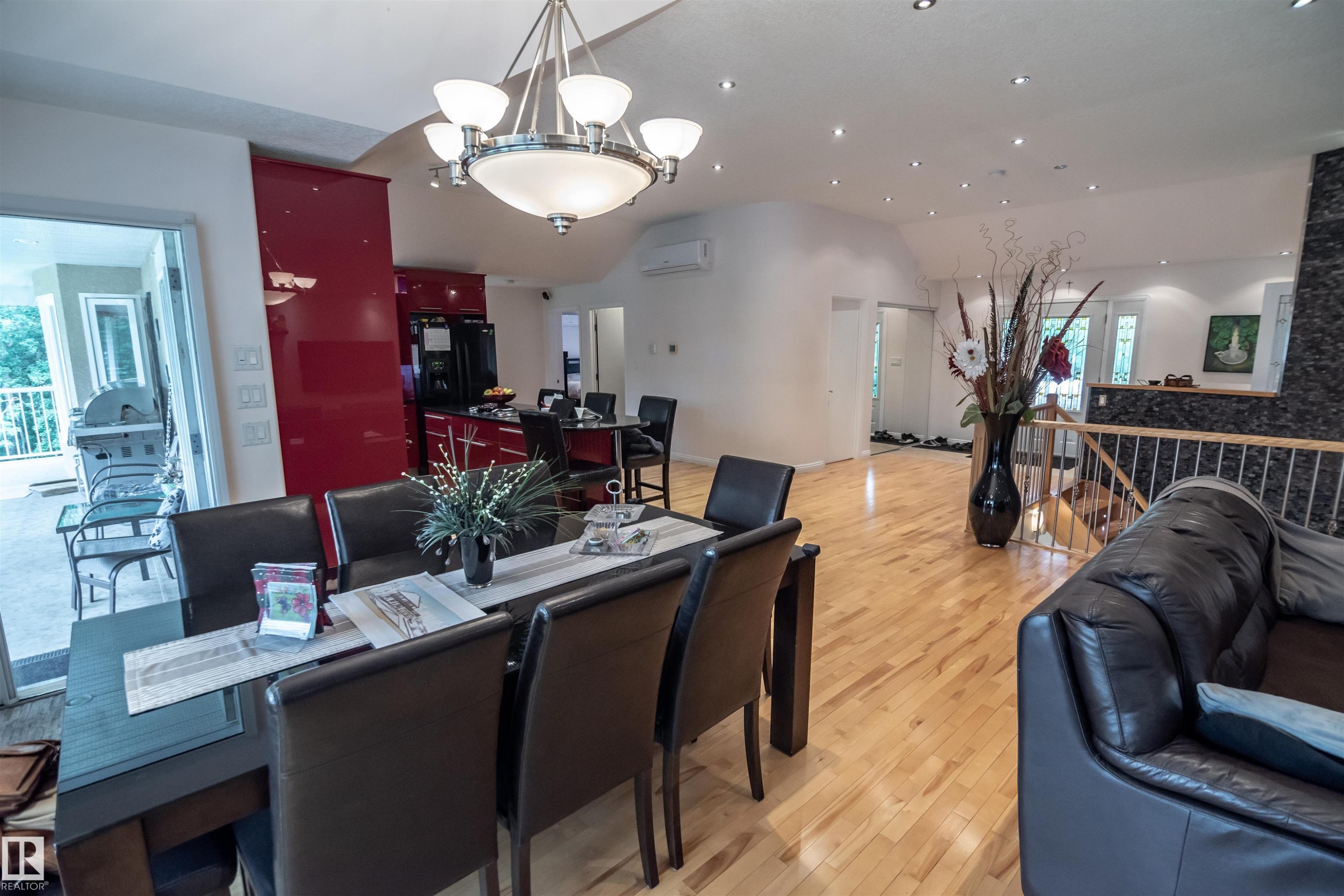 5631 49 Street, Rural Lac Ste. Anne County, AB - Indoor