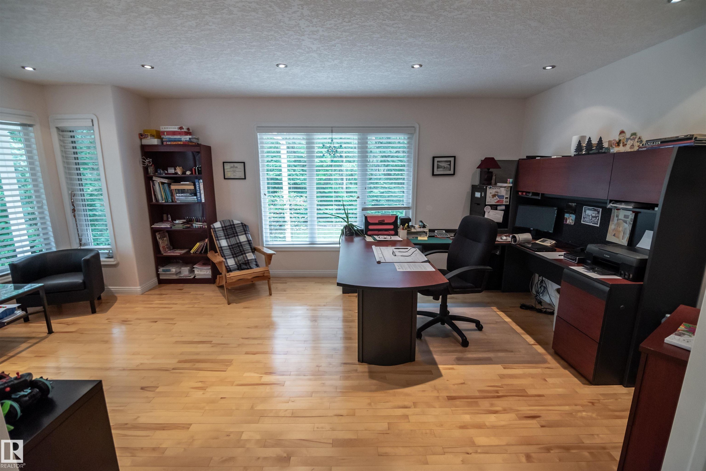 5631 49 Street, Rural Lac Ste. Anne County, AB - Indoor Photo Showing Office