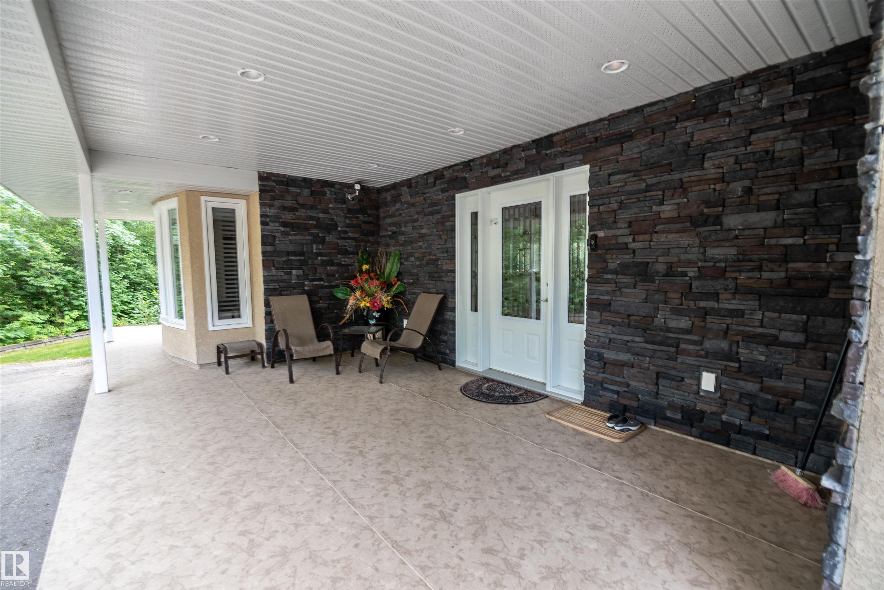 5631 49 Street, Rural Lac Ste. Anne County, AB - Outdoor With Deck Patio Veranda