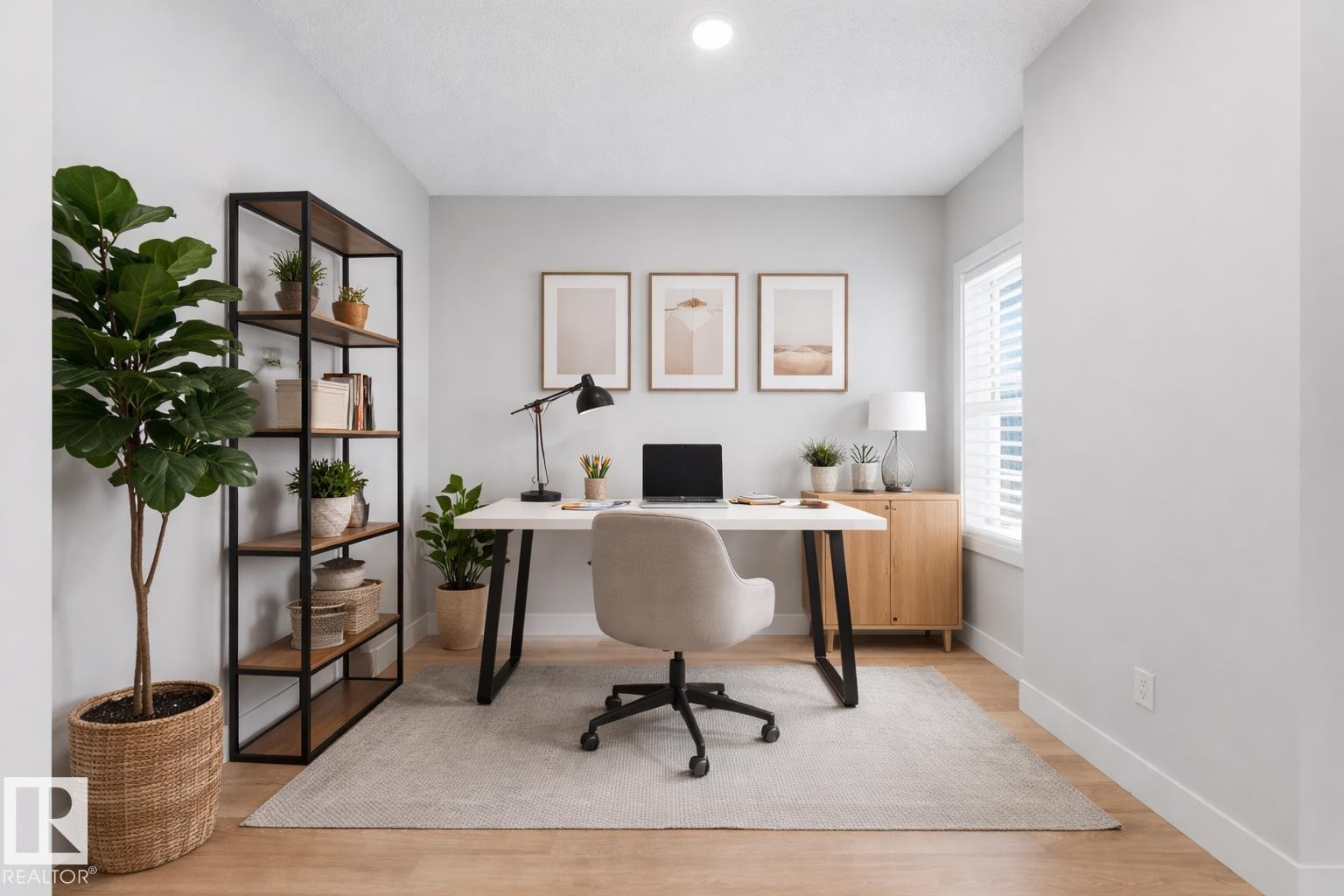 15632 16 Avenue Sw, Edmonton, AB - Indoor Photo Showing Office