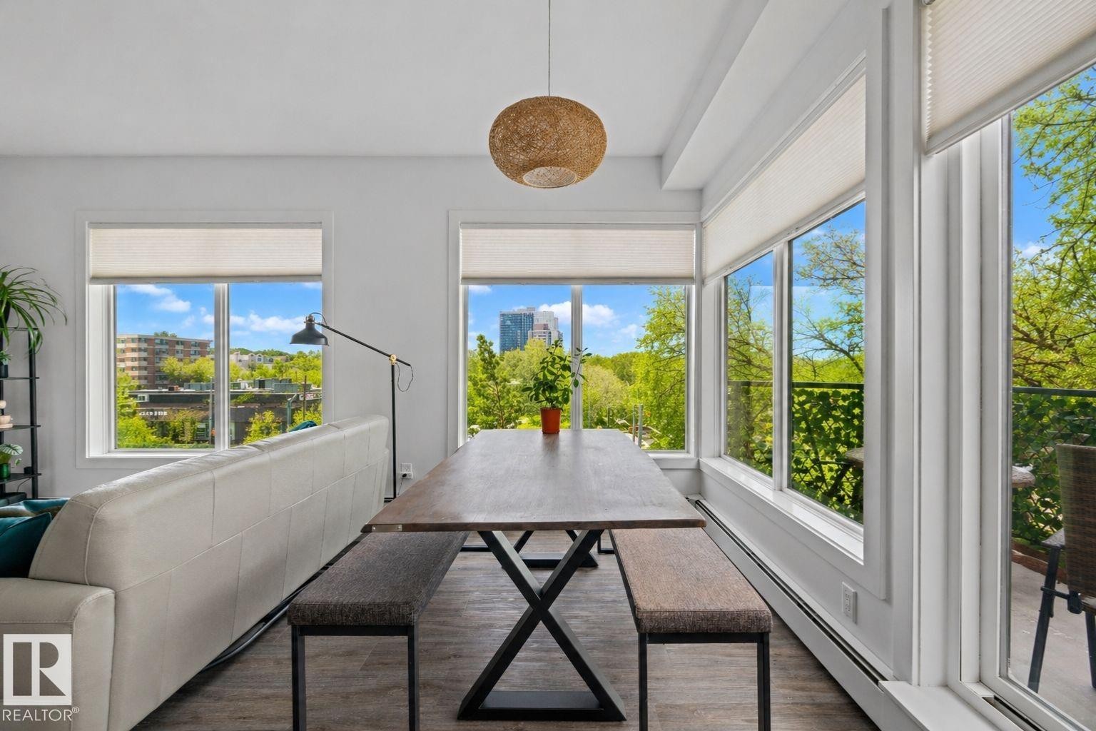 #408 10837 83 Av Nw, Edmonton, AB - Indoor
