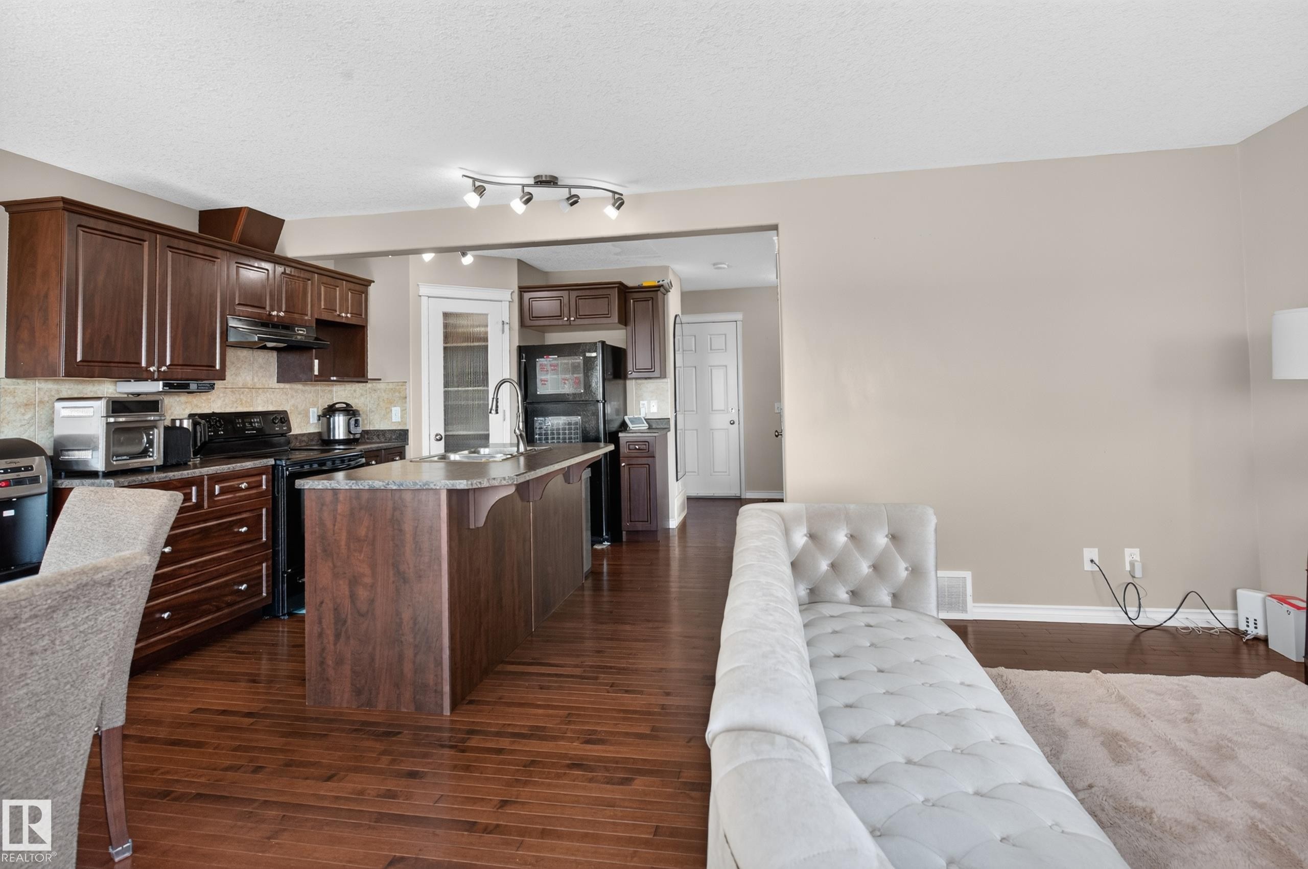 124 Keystone Crescent, Leduc, AB