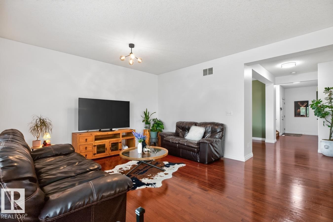 817 Southfork Green, Leduc, AB