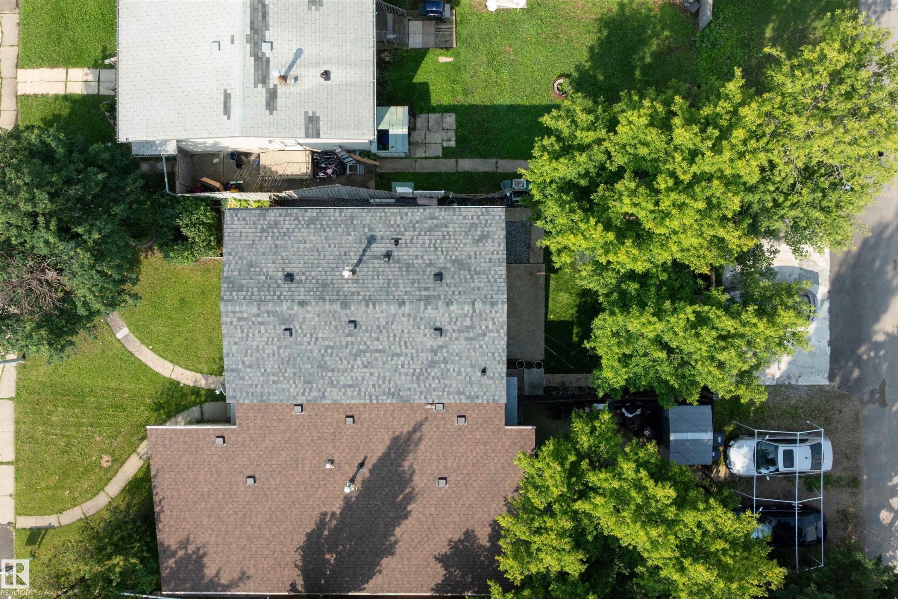 11236 40 Avenue Nw, Edmonton, AB - Outdoor