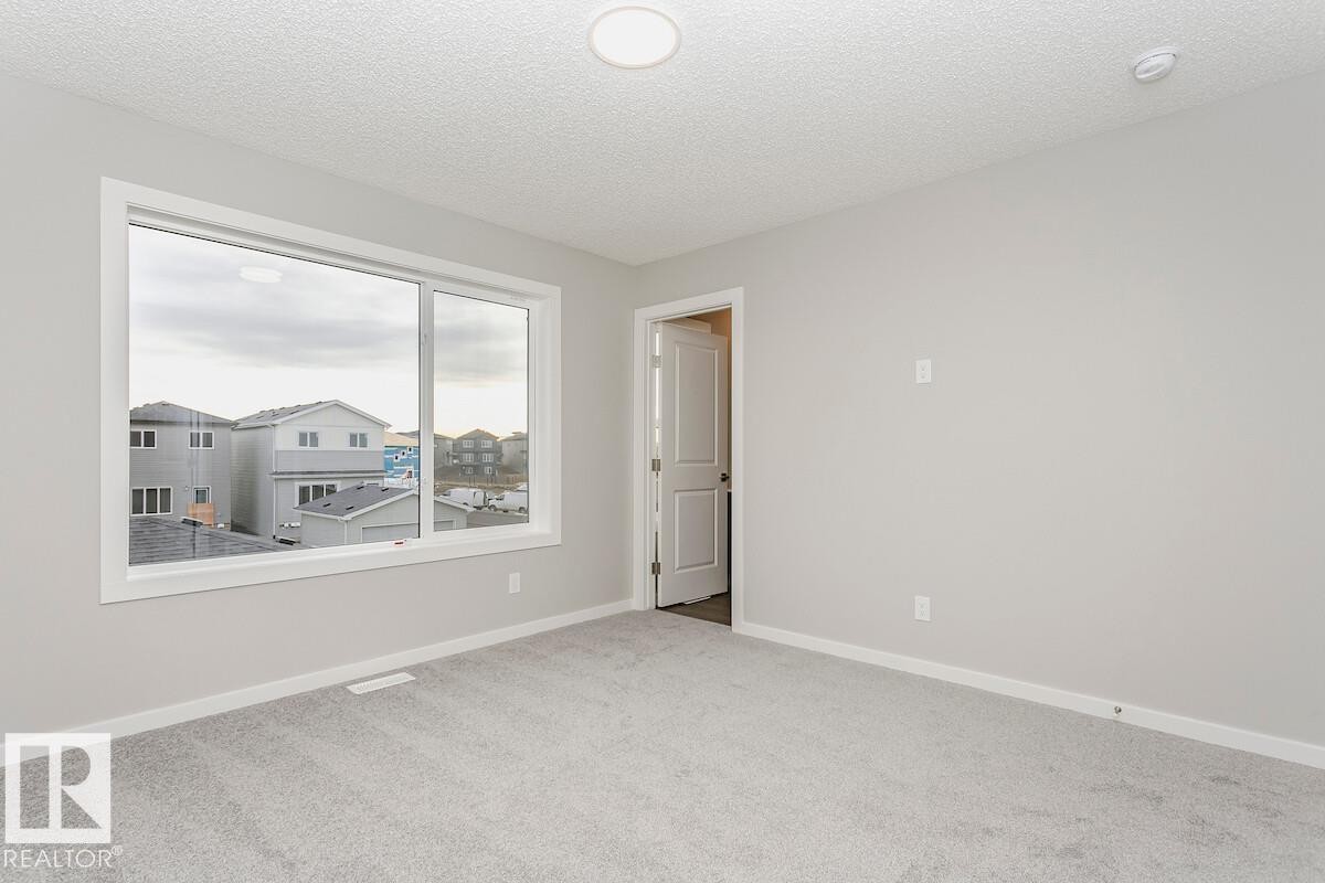 306 Hawthorn Way, Leduc, AB - Indoor Photo Showing Other Room