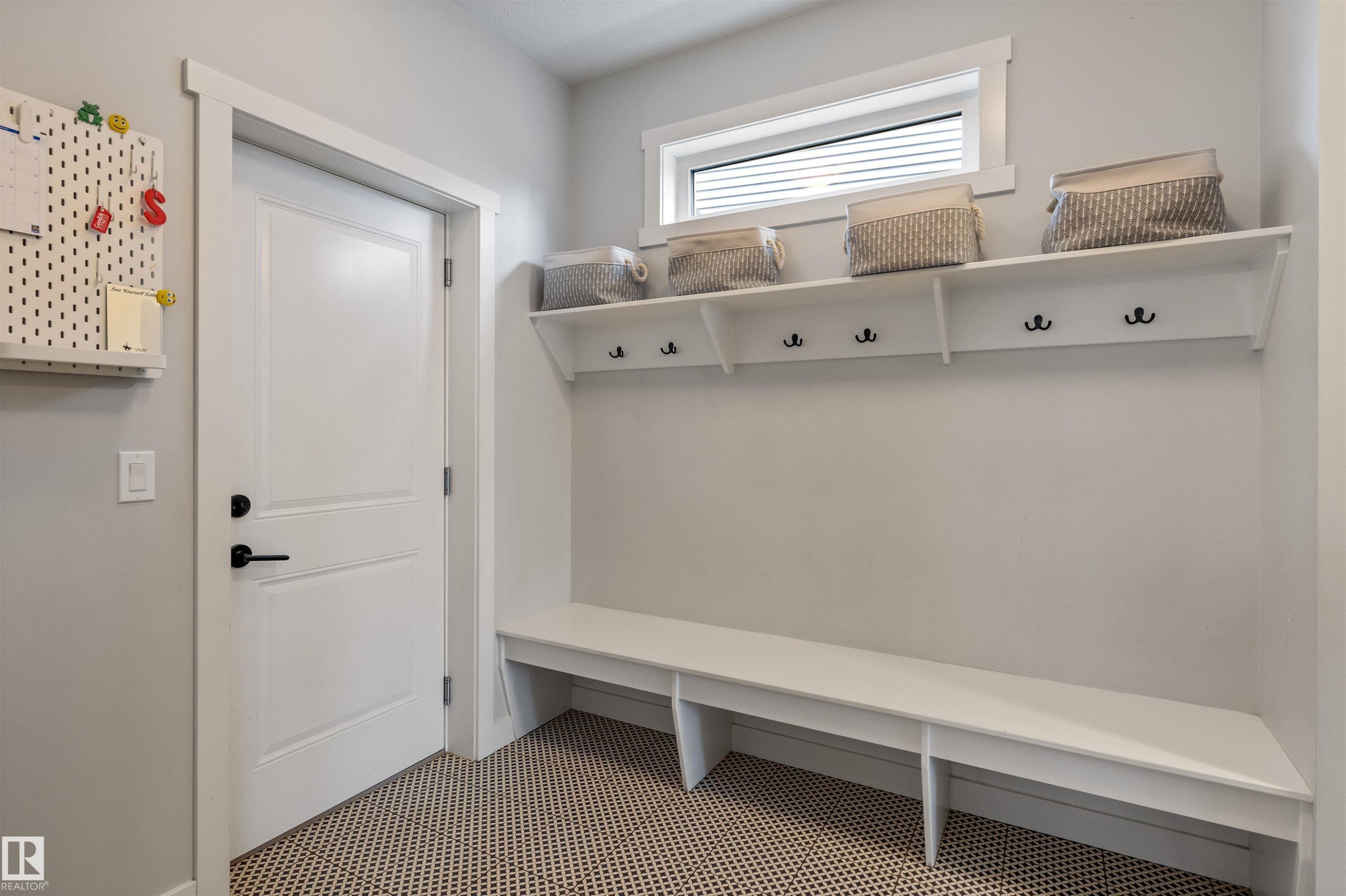 23 Jamison Crescent, St. Albert, AB - Indoor Photo Showing Other Room