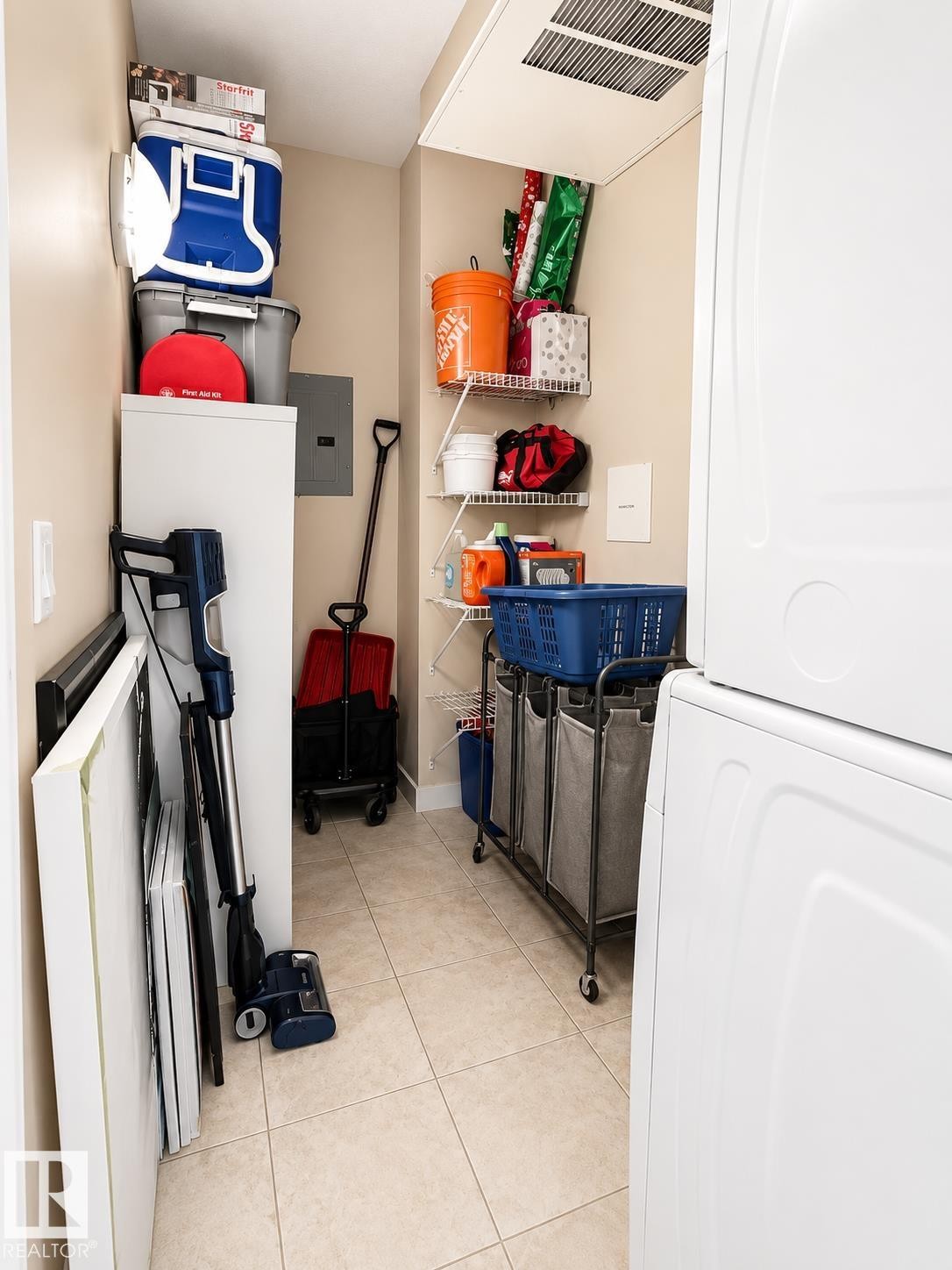 #3403 6 Augustine Cr, Sherwood Park, AB - Indoor