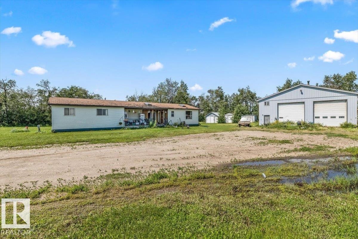 54115 Range Road 270, Rural Sturgeon County, AB - Outdoor