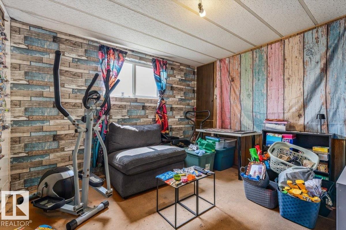 54115 Range Road 270, Rural Sturgeon County, AB - Indoor Photo Showing Other Room