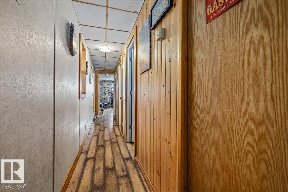 54115 Range Road 270, Rural Sturgeon County, AB - Indoor Photo Showing Other Room