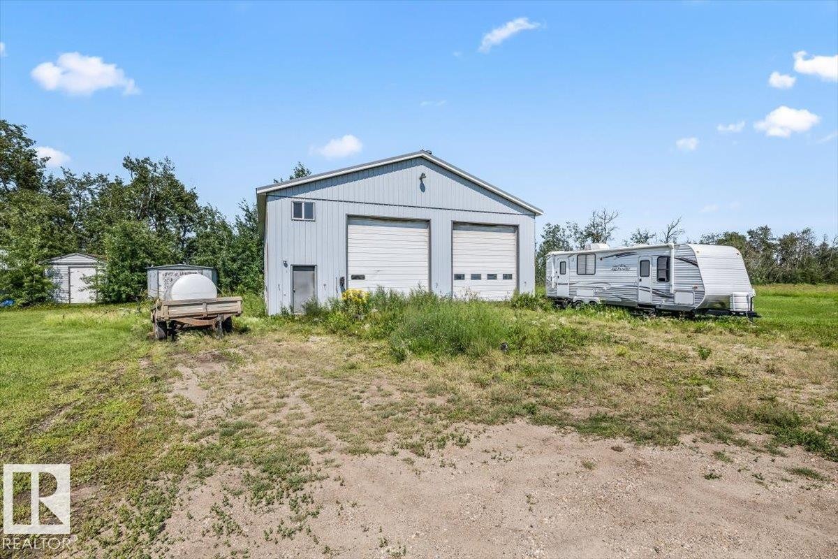 54115 Range Road 270, Rural Sturgeon County, AB - Outdoor
