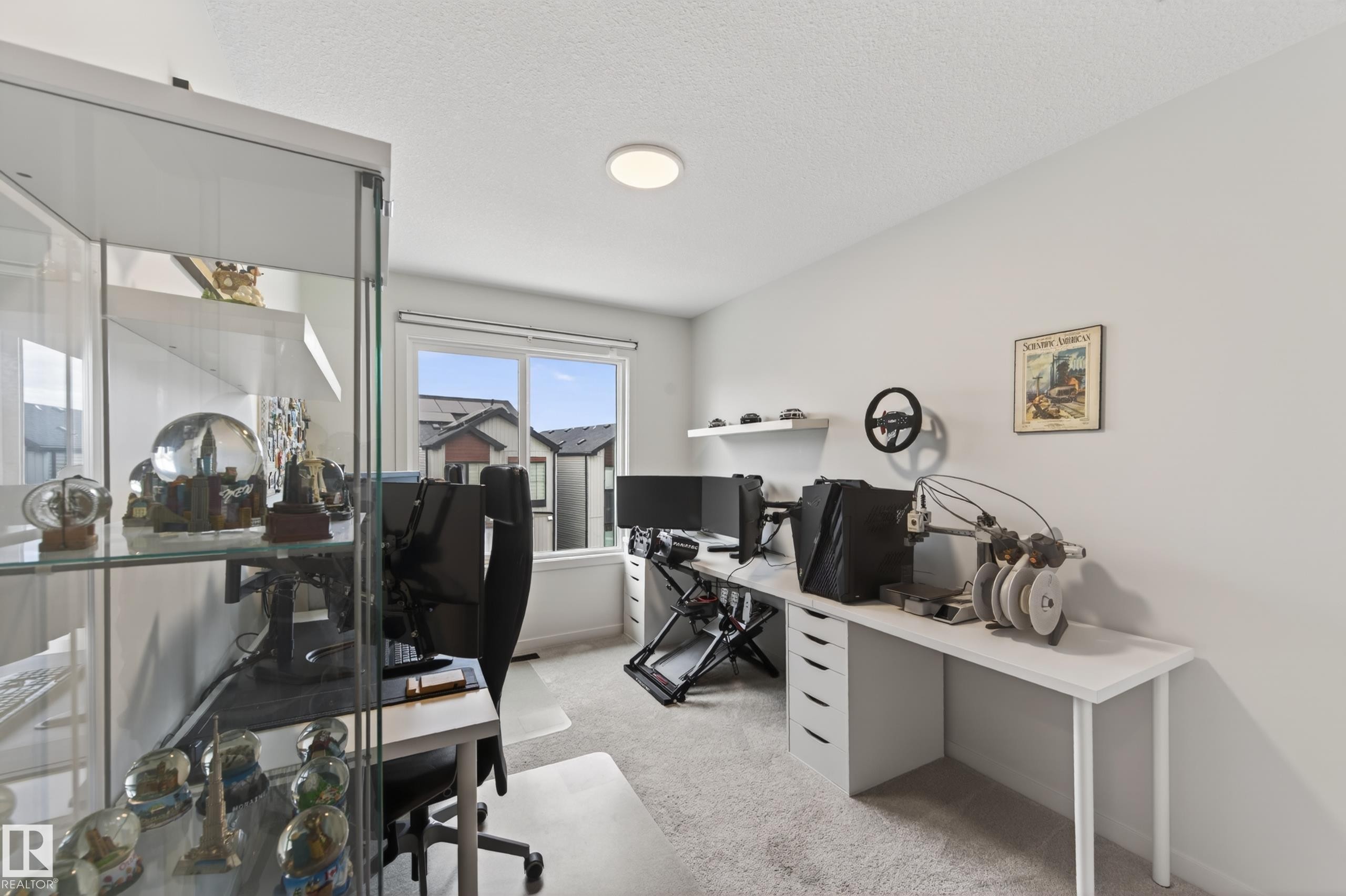 512 37 Street Sw, Edmonton, AB - Indoor Photo Showing Office