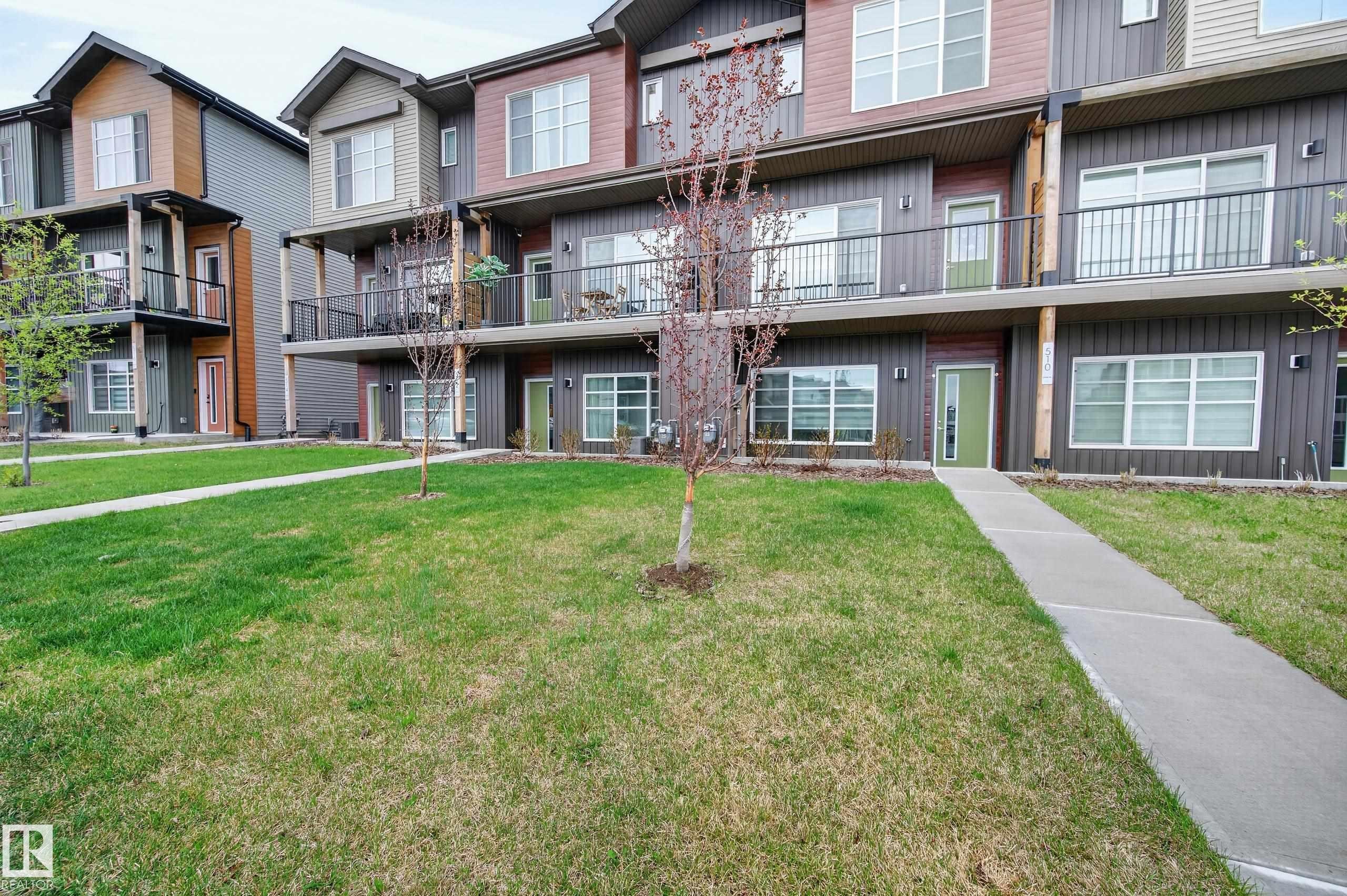 512 37 Street Sw, Edmonton, AB - Outdoor With Balcony With Facade