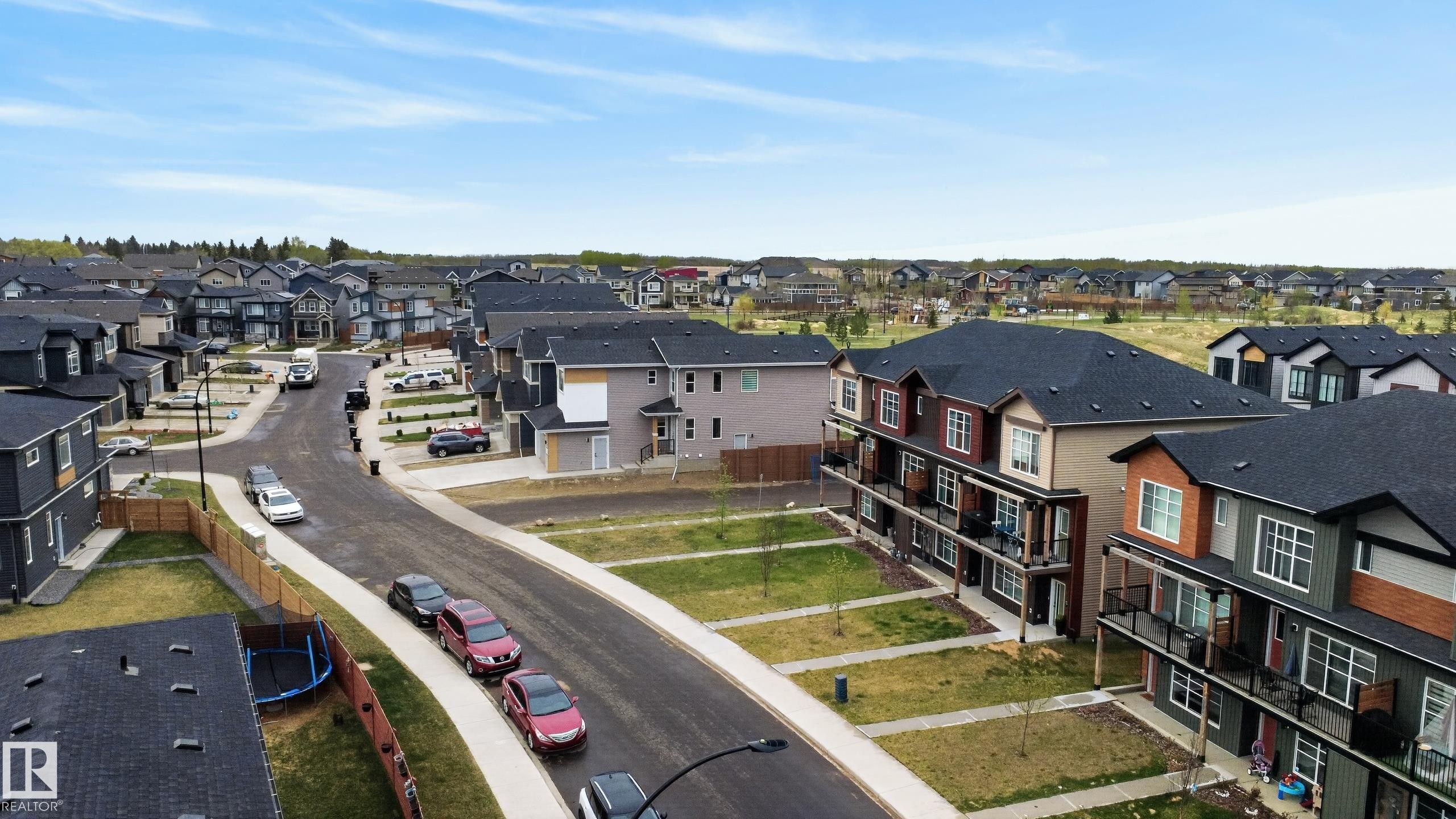 512 37 Street Sw, Edmonton, AB - Outdoor With View
