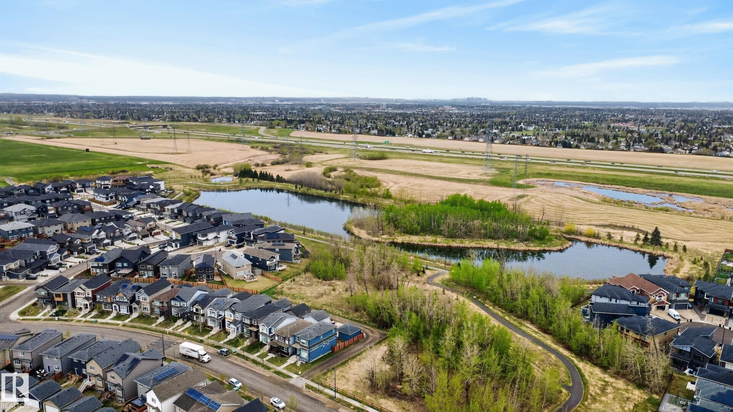 512 37 Street Sw, Edmonton, AB - Outdoor With View