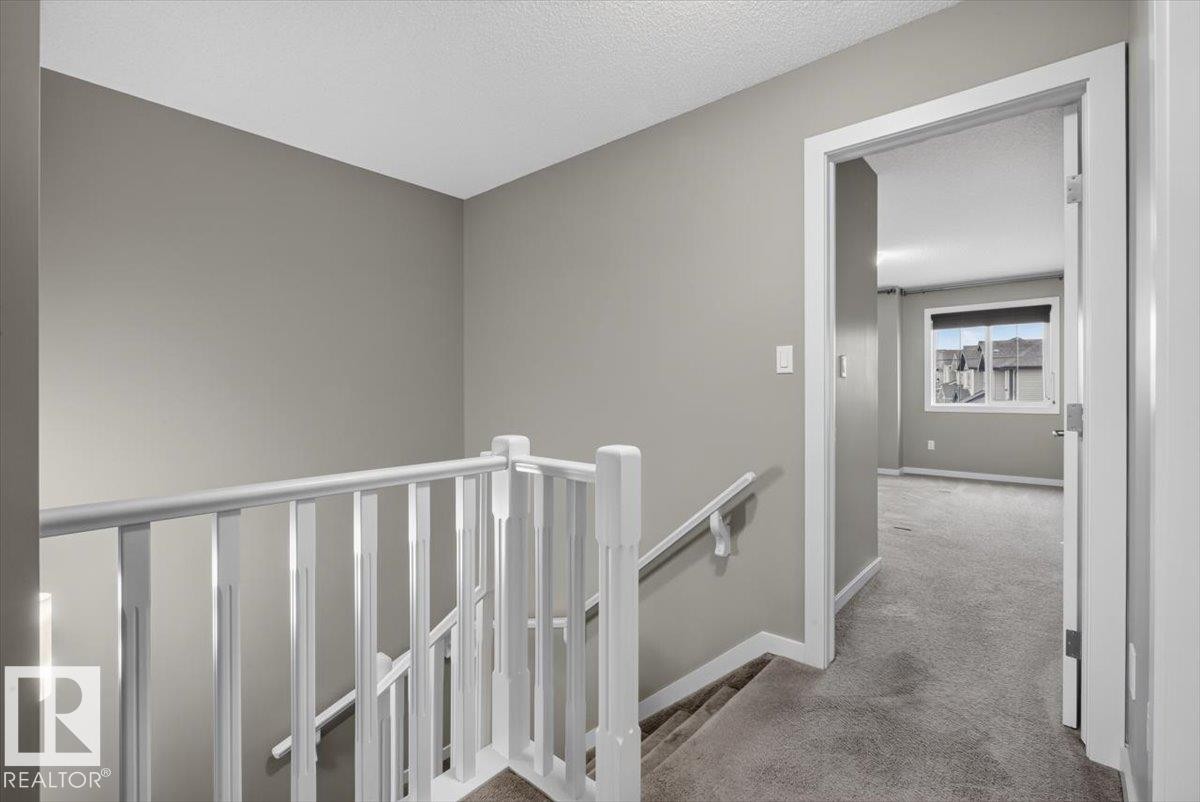 632 42 Avenue Nw, Edmonton, AB - Indoor Photo Showing Other Room