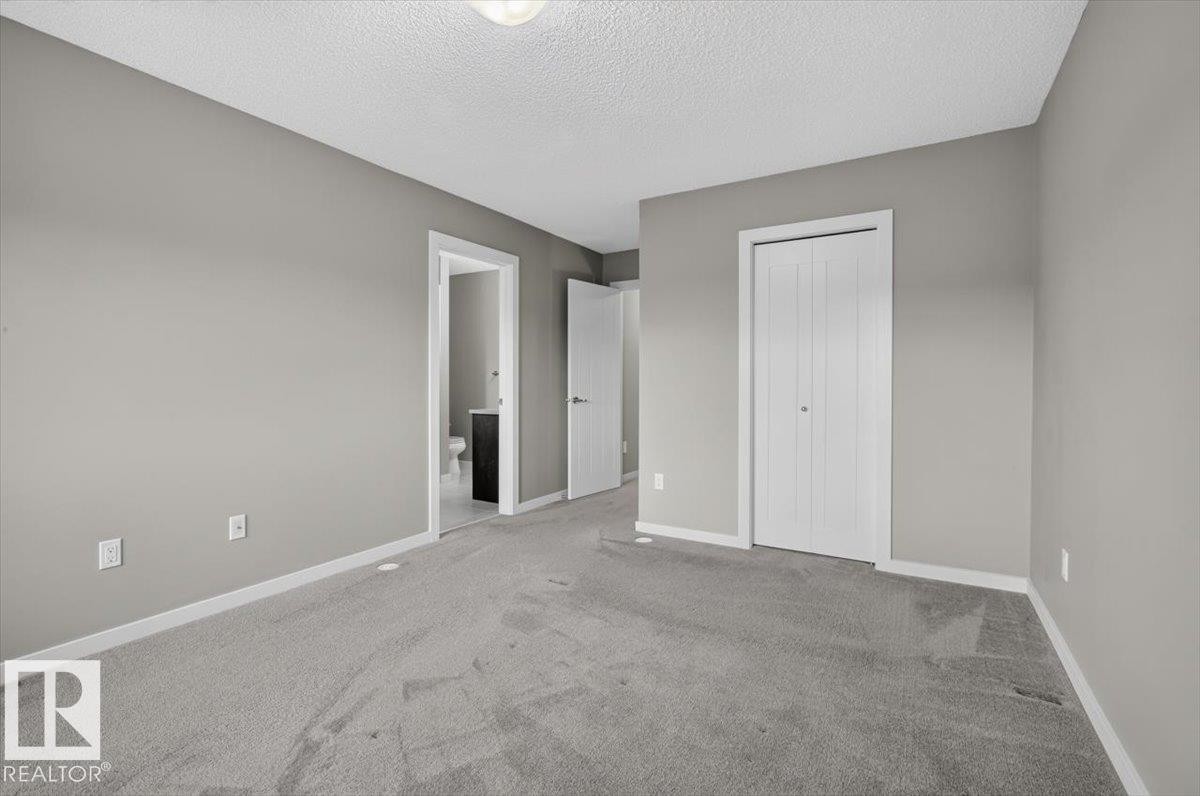 632 42 Avenue Nw, Edmonton, AB - Indoor Photo Showing Other Room