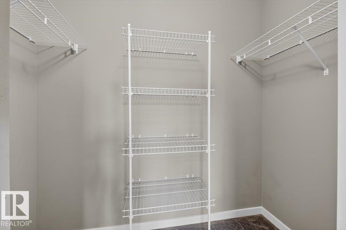 632 42 Avenue Nw, Edmonton, AB - Indoor With Storage