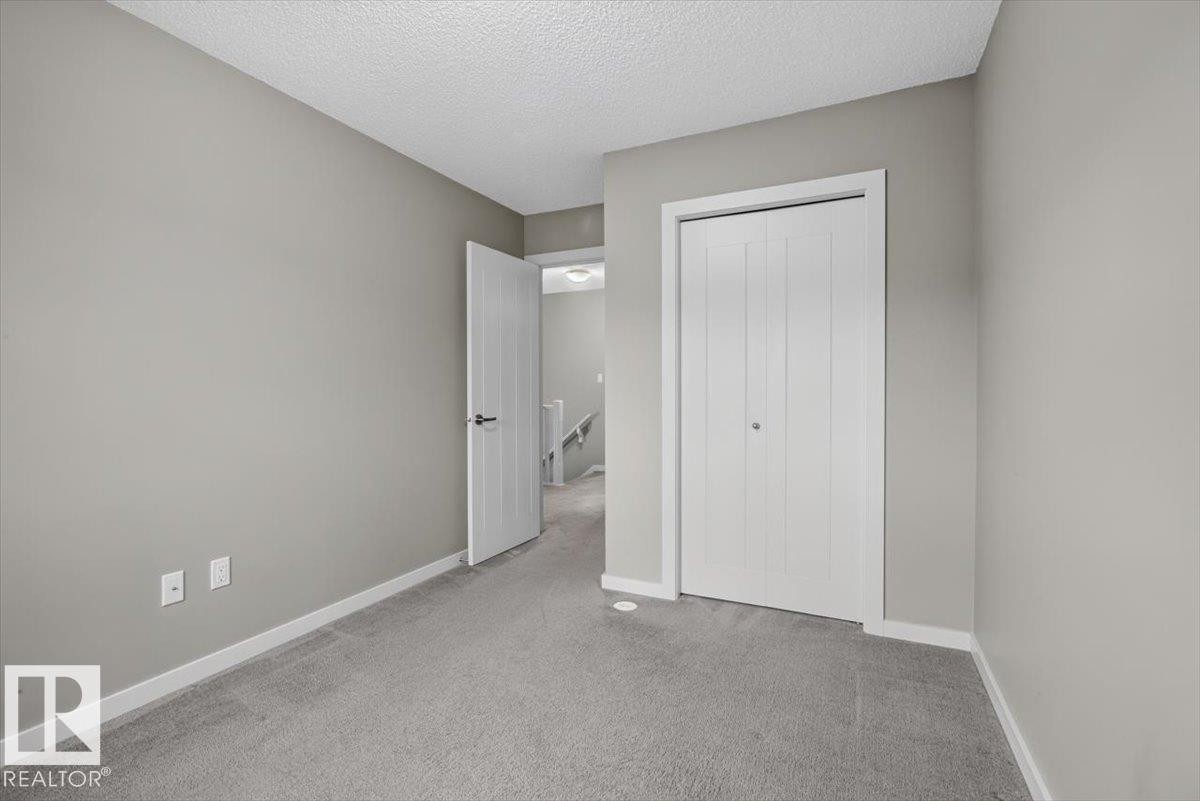 632 42 Avenue Nw, Edmonton, AB - Indoor