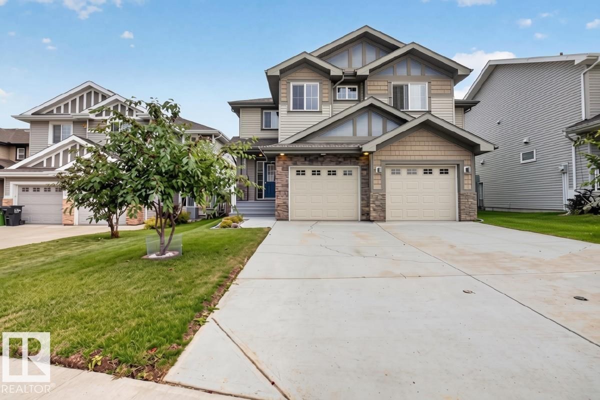 632 42 Avenue Nw, Edmonton, AB - Outdoor With Facade