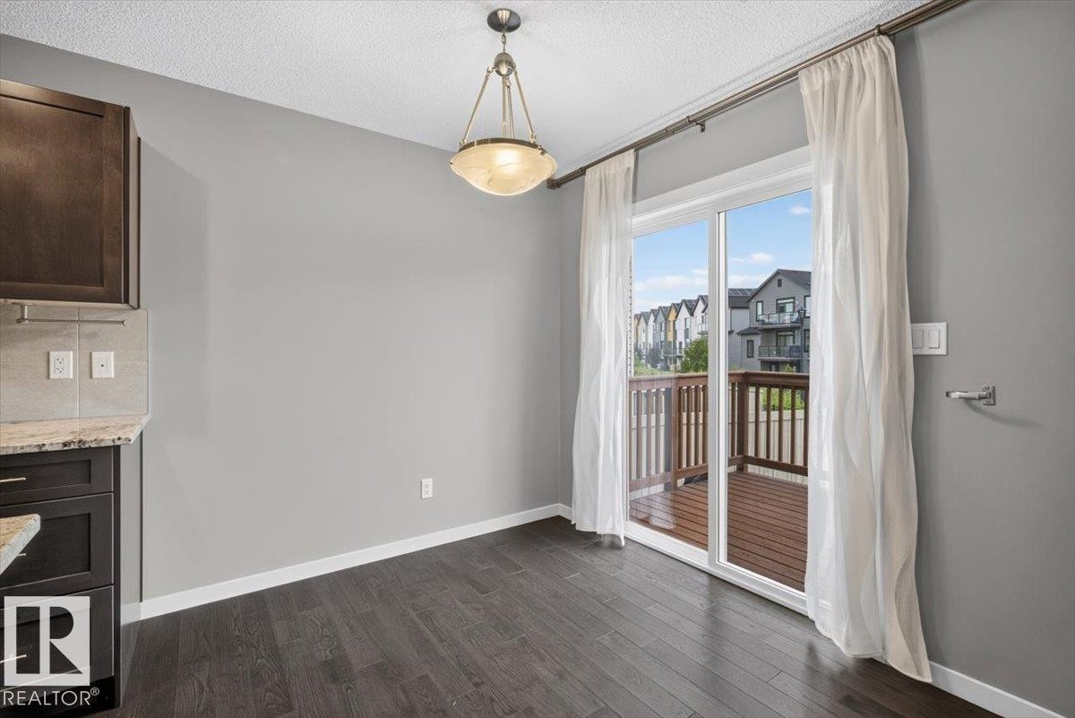 632 42 Avenue Nw, Edmonton, AB - Indoor Photo Showing Other Room
