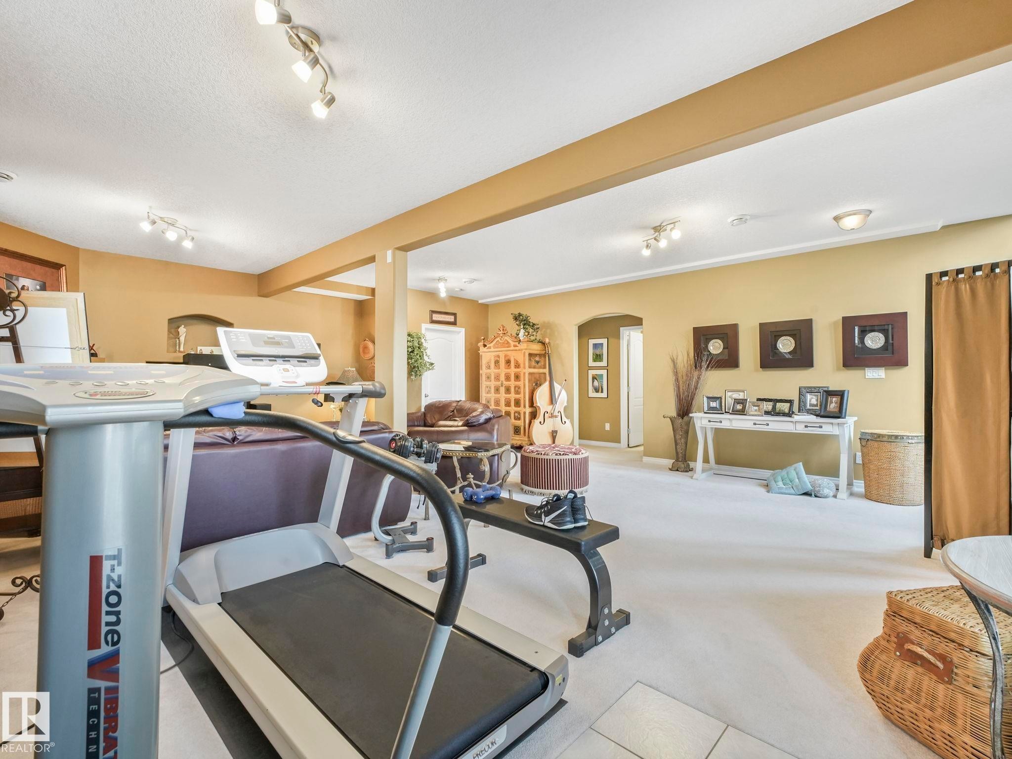 51 Kendall Crescent, St. Albert, AB - Indoor Photo Showing Other Room