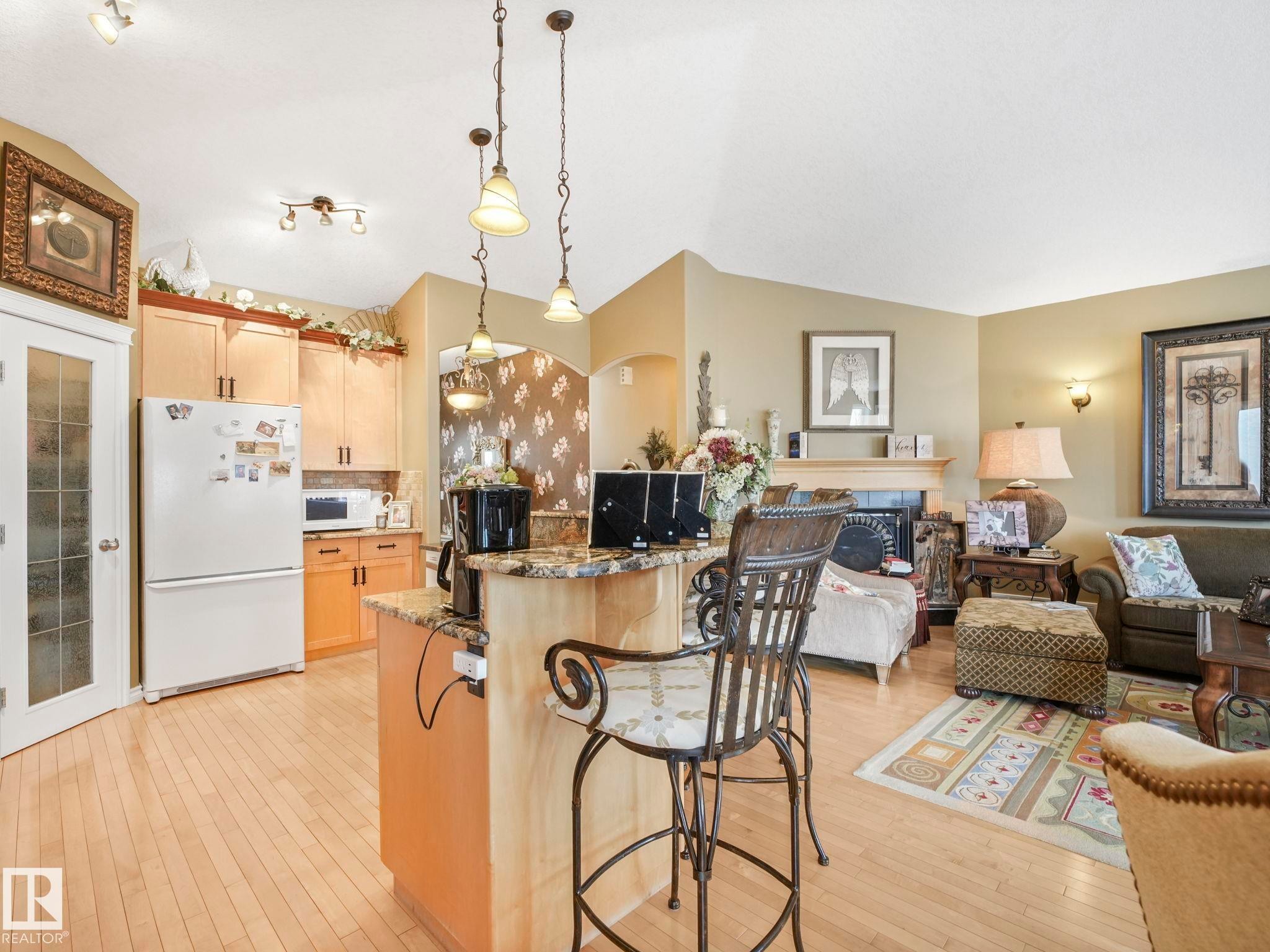 51 Kendall Crescent, St. Albert, AB - Indoor