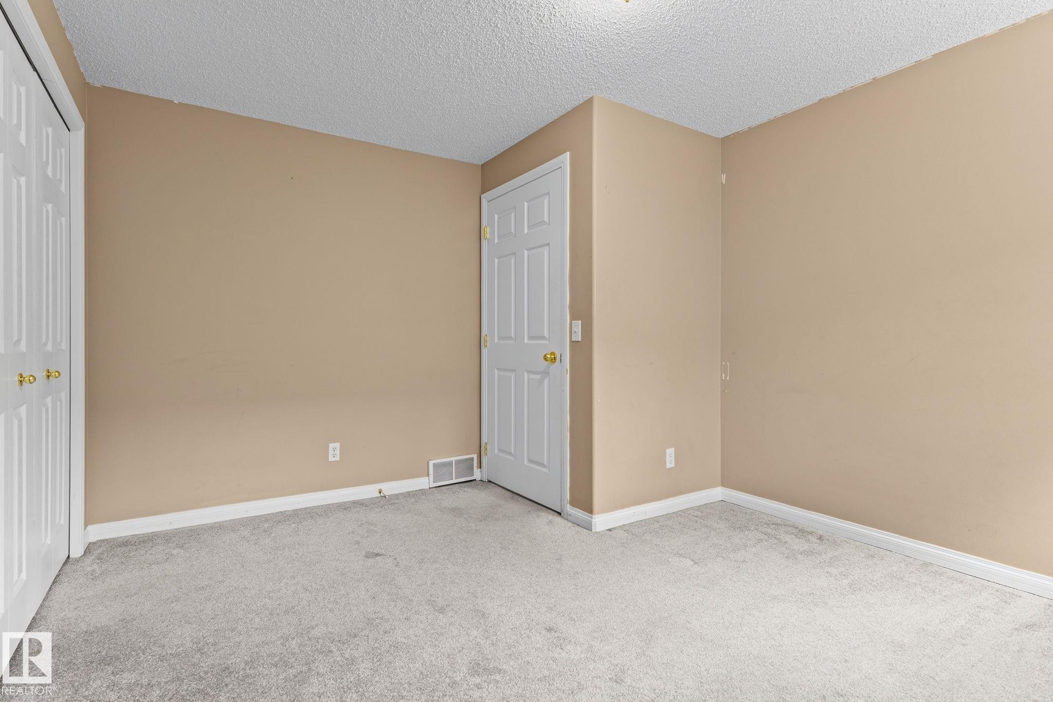 4712 48 Street, Onoway, AB - Indoor Photo Showing Other Room