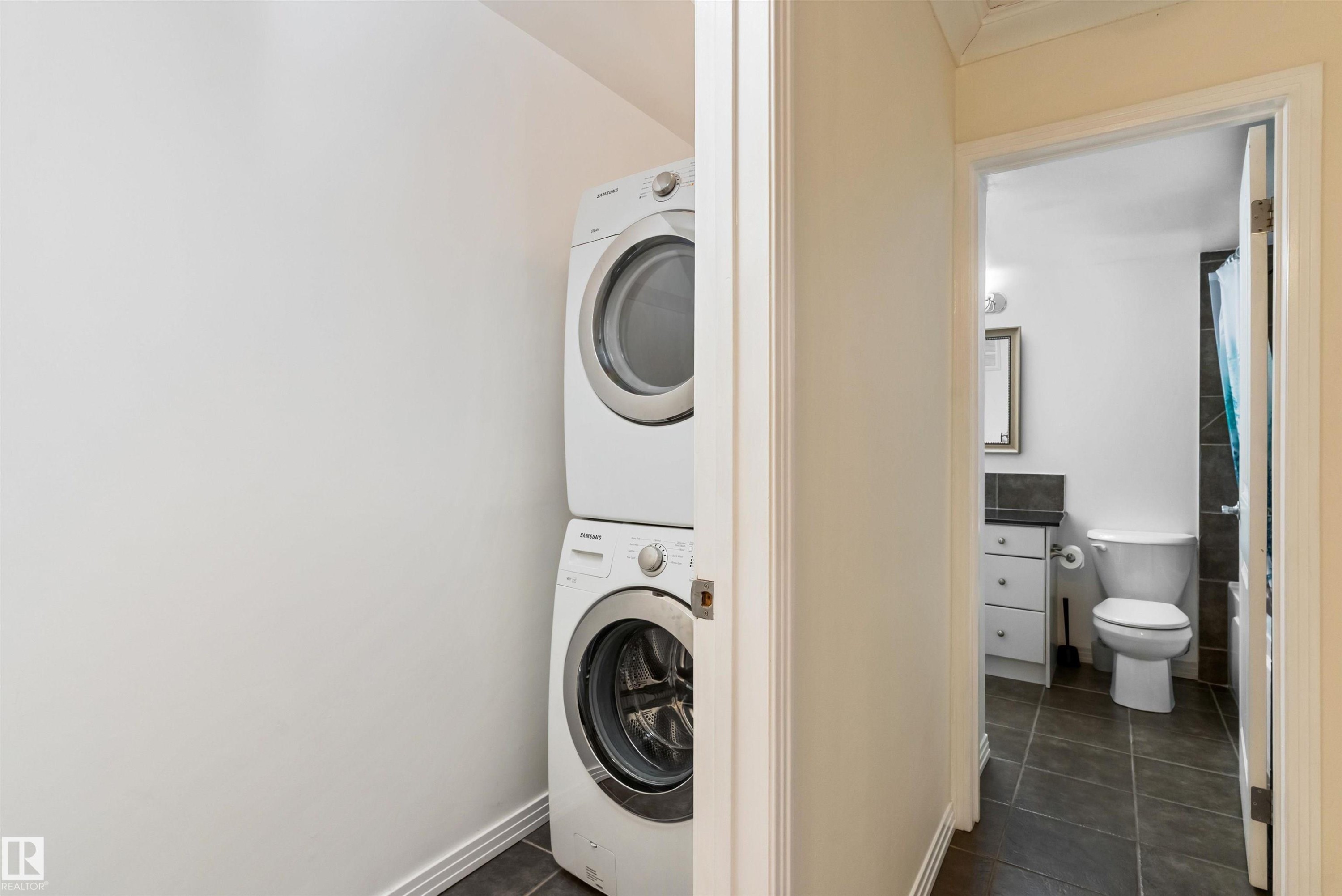 #102 10720 84 Av Nw, Edmonton, AB - Indoor Photo Showing Laundry Room