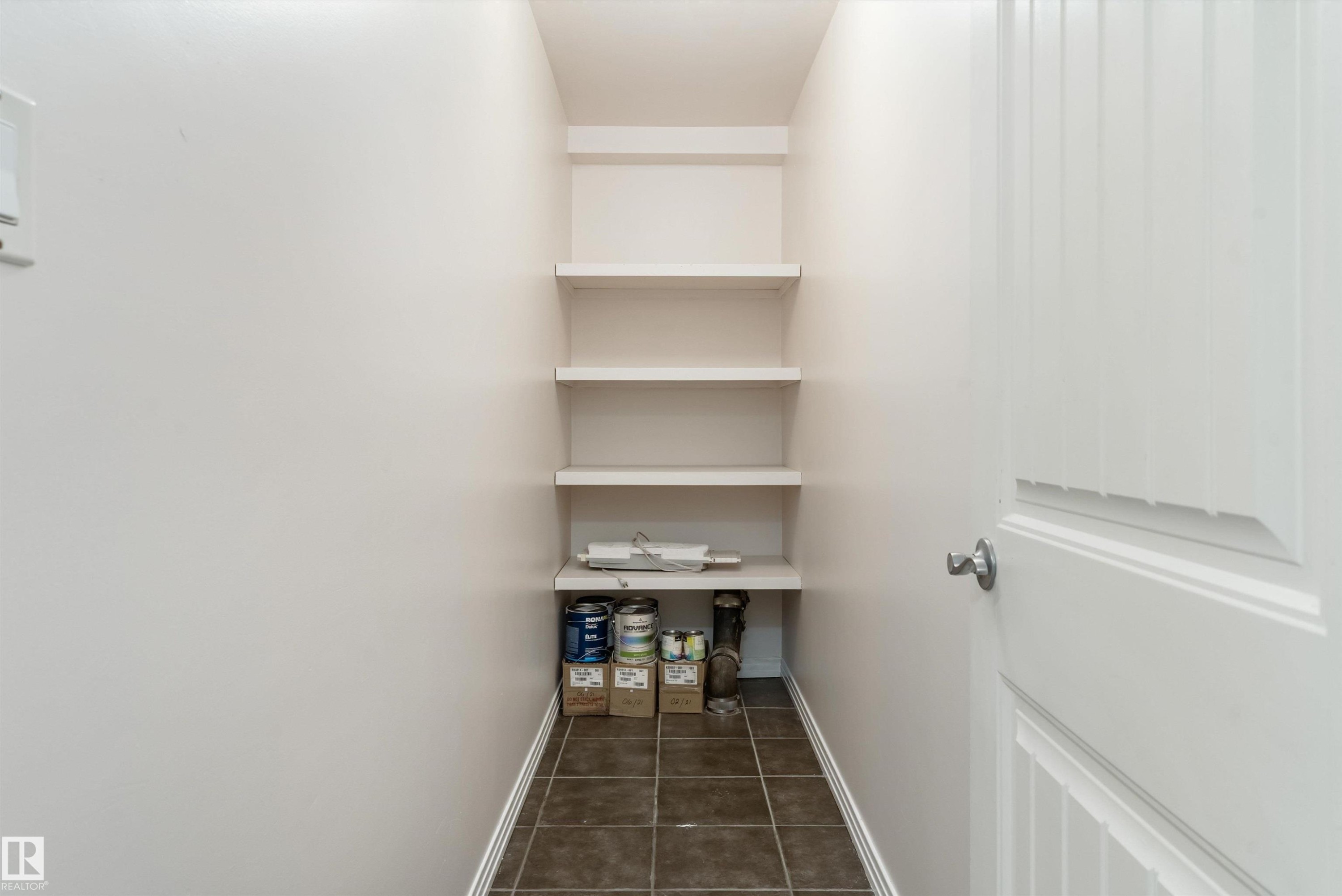 #102 10720 84 Av Nw, Edmonton, AB - Indoor Photo Showing Other Room