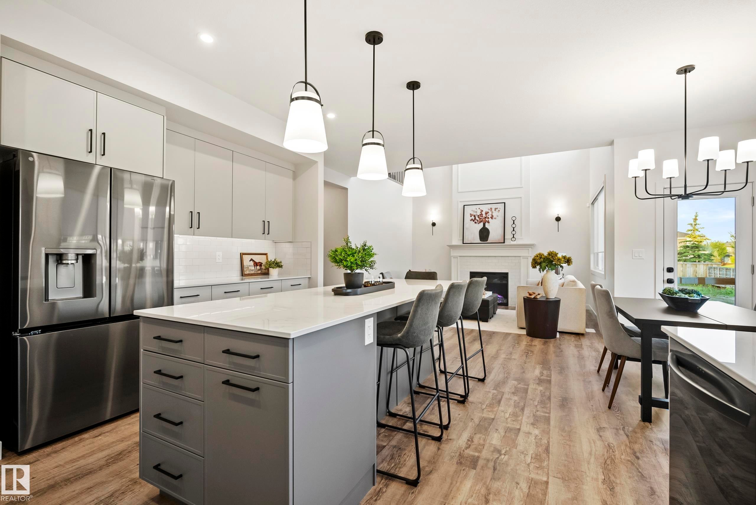 31 Prescott Close, Spruce Grove, AB - Indoor Photo Showing Kitchen With Upgraded Kitchen