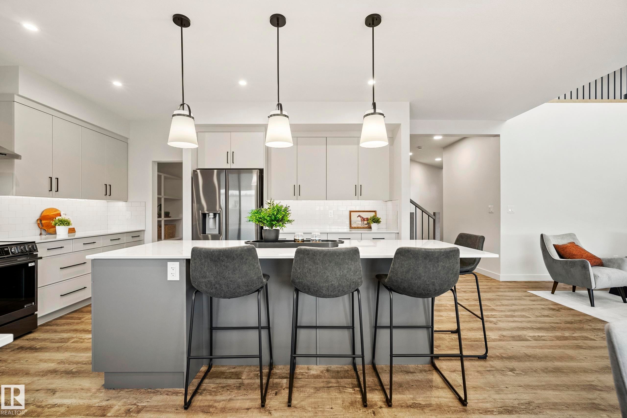 31 Prescott Close, Spruce Grove, AB - Indoor Photo Showing Kitchen With Upgraded Kitchen