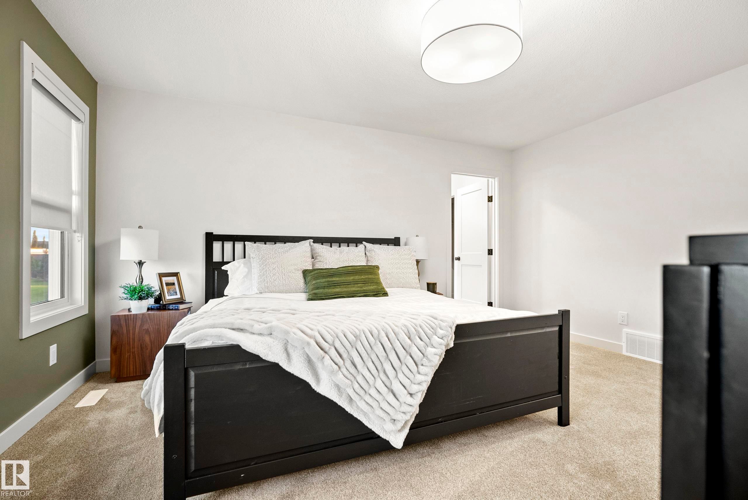 31 Prescott Close, Spruce Grove, AB - Indoor Photo Showing Bedroom